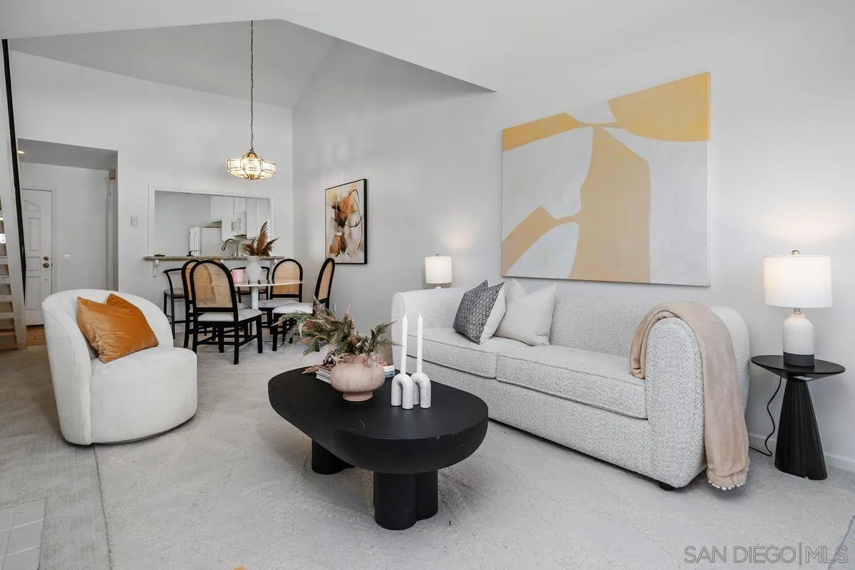 https://cdn.realtyfeed.com/cdn/127/260013426/8ee46264473c45cc700fbae6c278c70c.webp