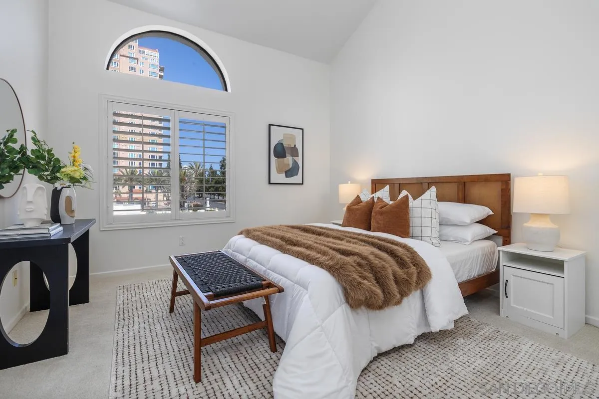https://cdn.realtyfeed.com/cdn/127/260013426/a668d47b8e5580f4acada249b96b9e42.webp