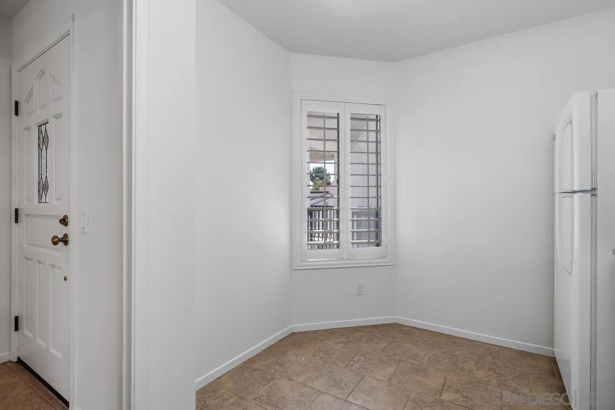 https://cdn.realtyfeed.com/cdn/127/260013426/e861824f7a0c222fd83a23f0ecff4309.webp