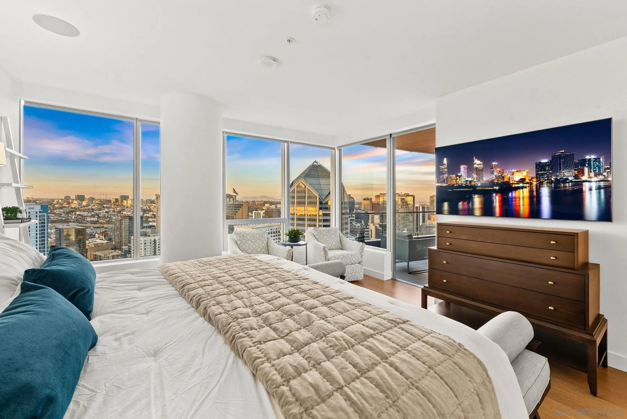 Photo #12: 260013435 Listing: Photo #12