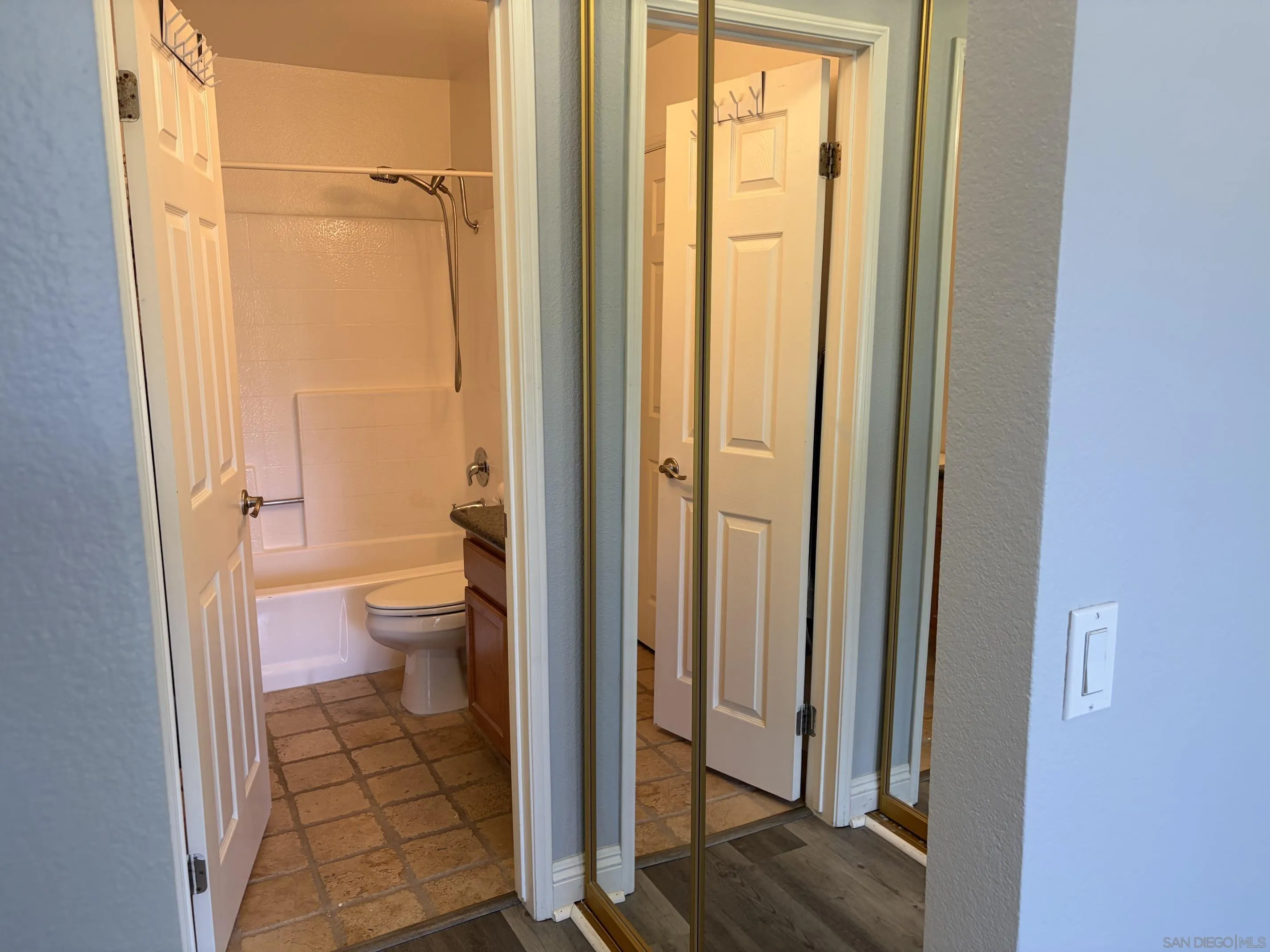Photo #18: 260013444 Listing: Photo #18