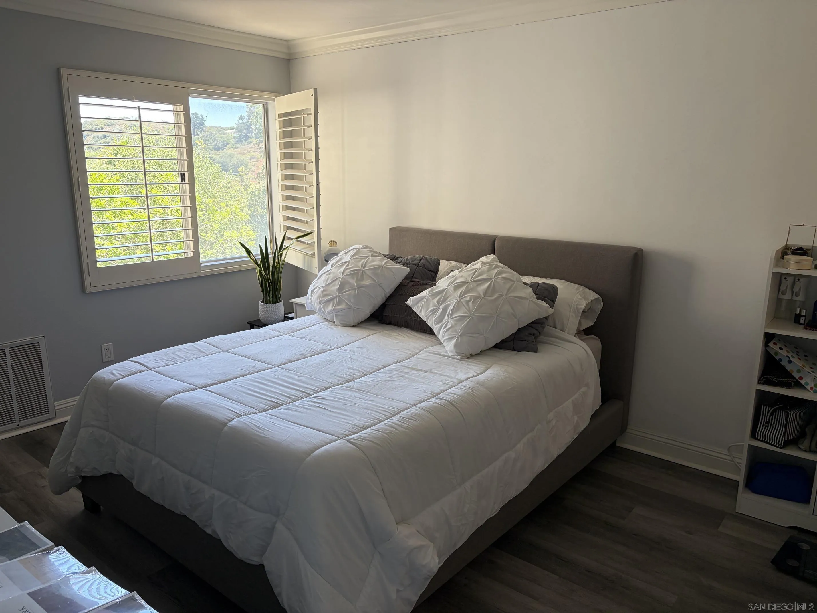 Photo #12: 260013444 Listing: Photo #12