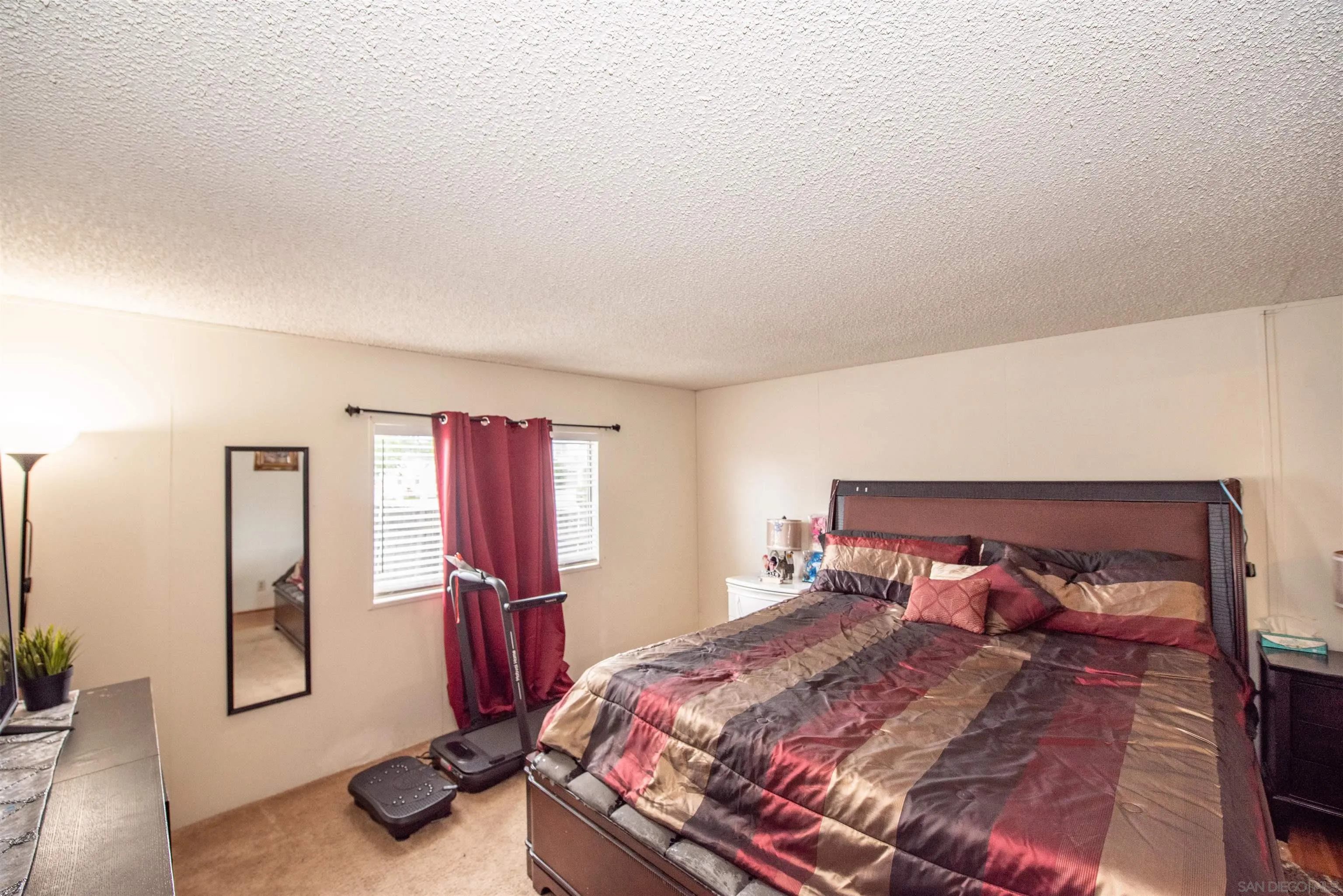 https://cdn.realtyfeed.com/cdn/127/260013445/6a963964024e87b9484cfbf9590070ae.webp