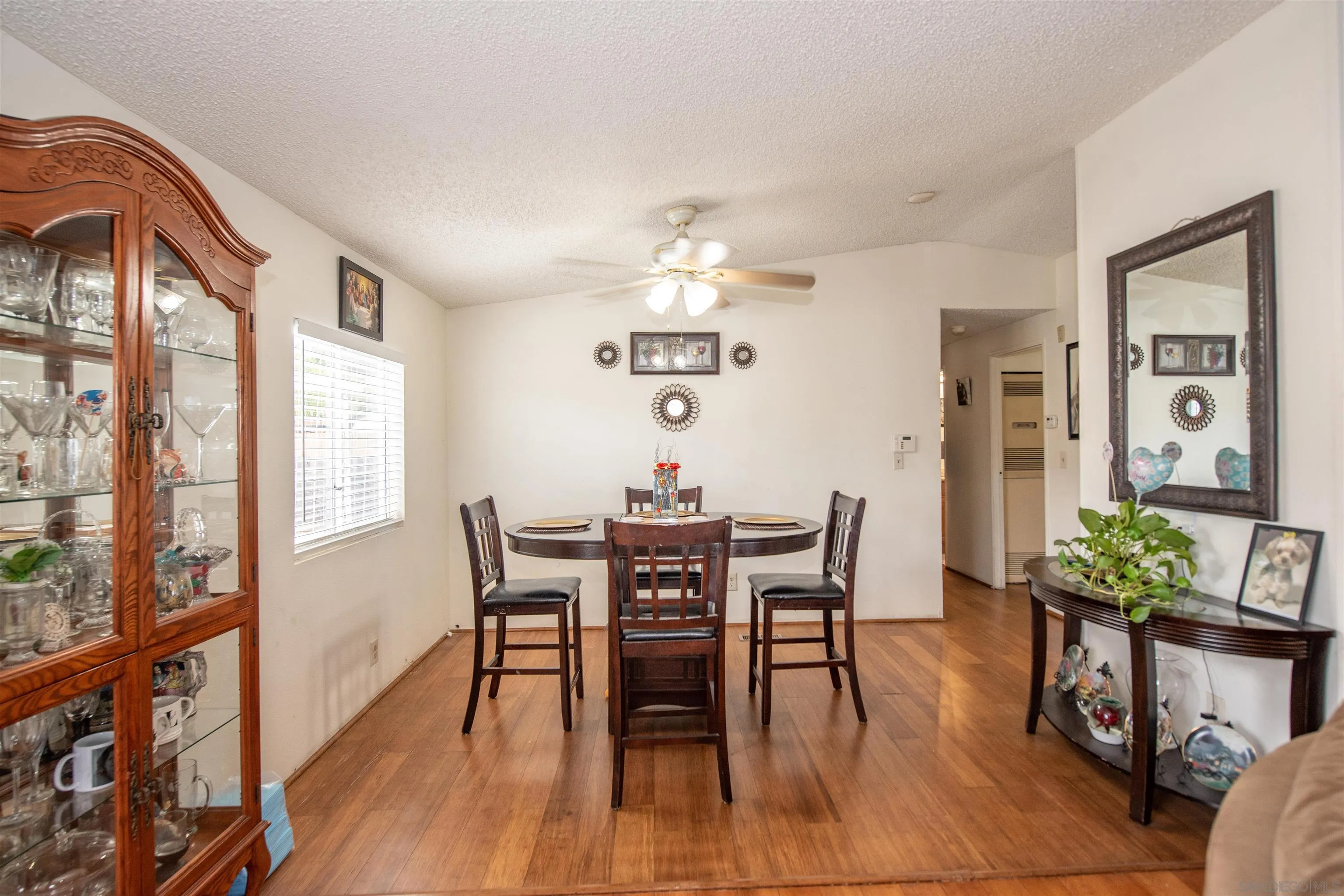 https://cdn.realtyfeed.com/cdn/127/260013445/a3650aa73c8114c9df387c83f0fed7ca.webp