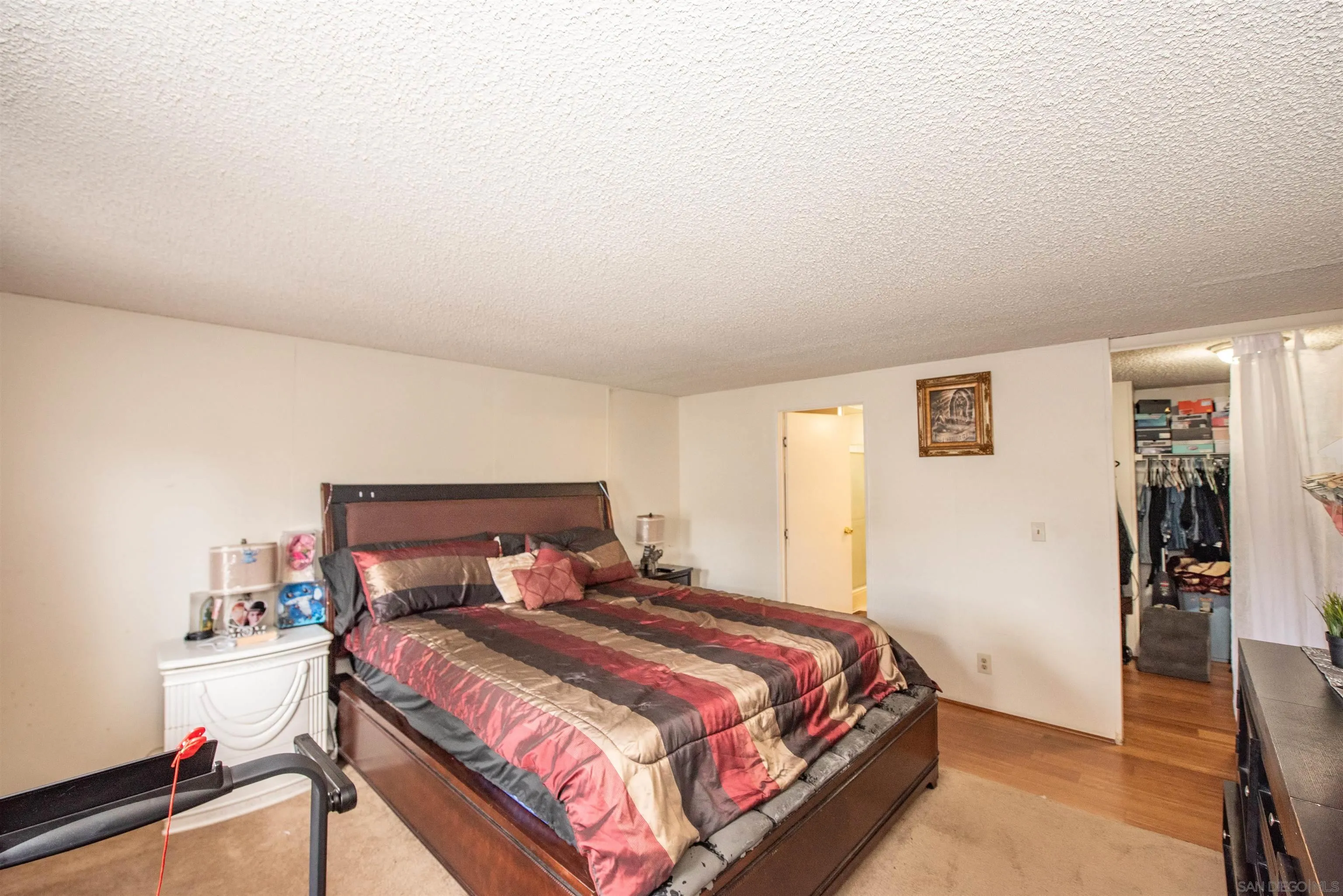 https://cdn.realtyfeed.com/cdn/127/260013445/ca479c055b87a77c9edae8aaf9bd63ce.webp