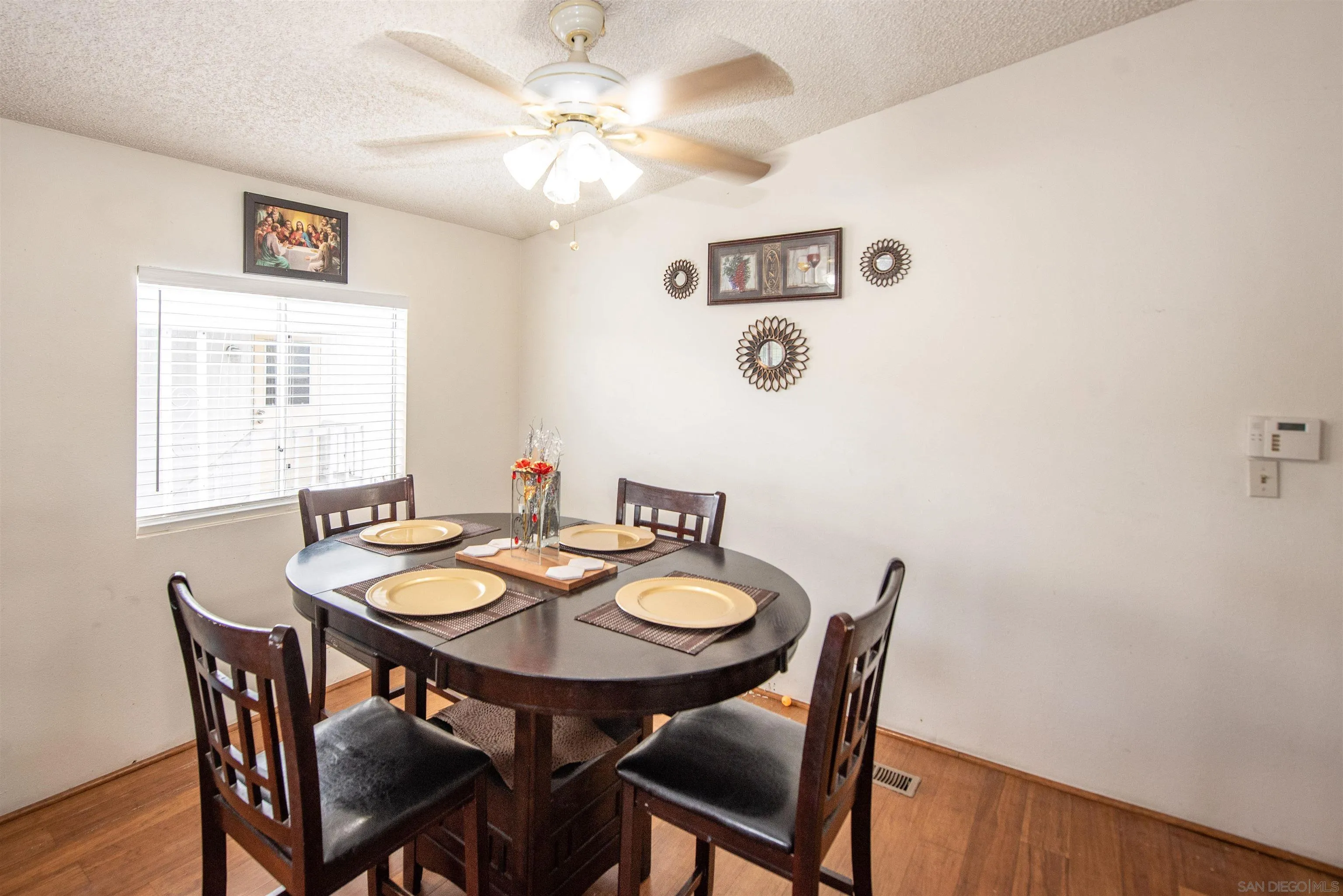 https://cdn.realtyfeed.com/cdn/127/260013445/d6bf83e4f8b52f65104b21e1fb92b9a2.webp