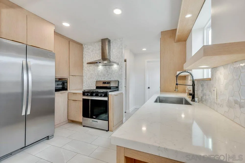 https://cdn.realtyfeed.com/cdn/127/260013449/3da1984c121080c2f68685e4d7031048.webp