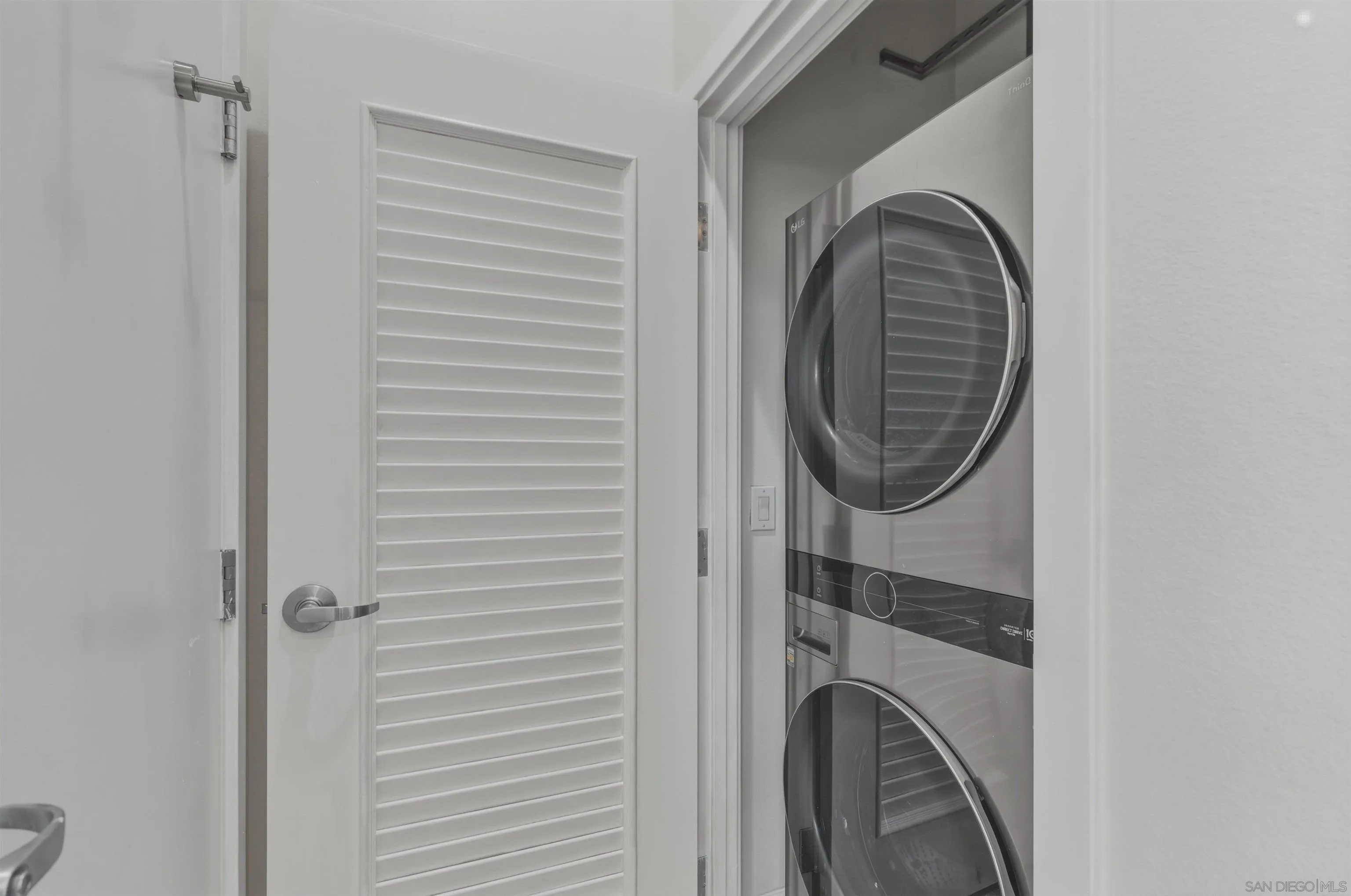 Photo #10: 260013452 Listing: Photo #10