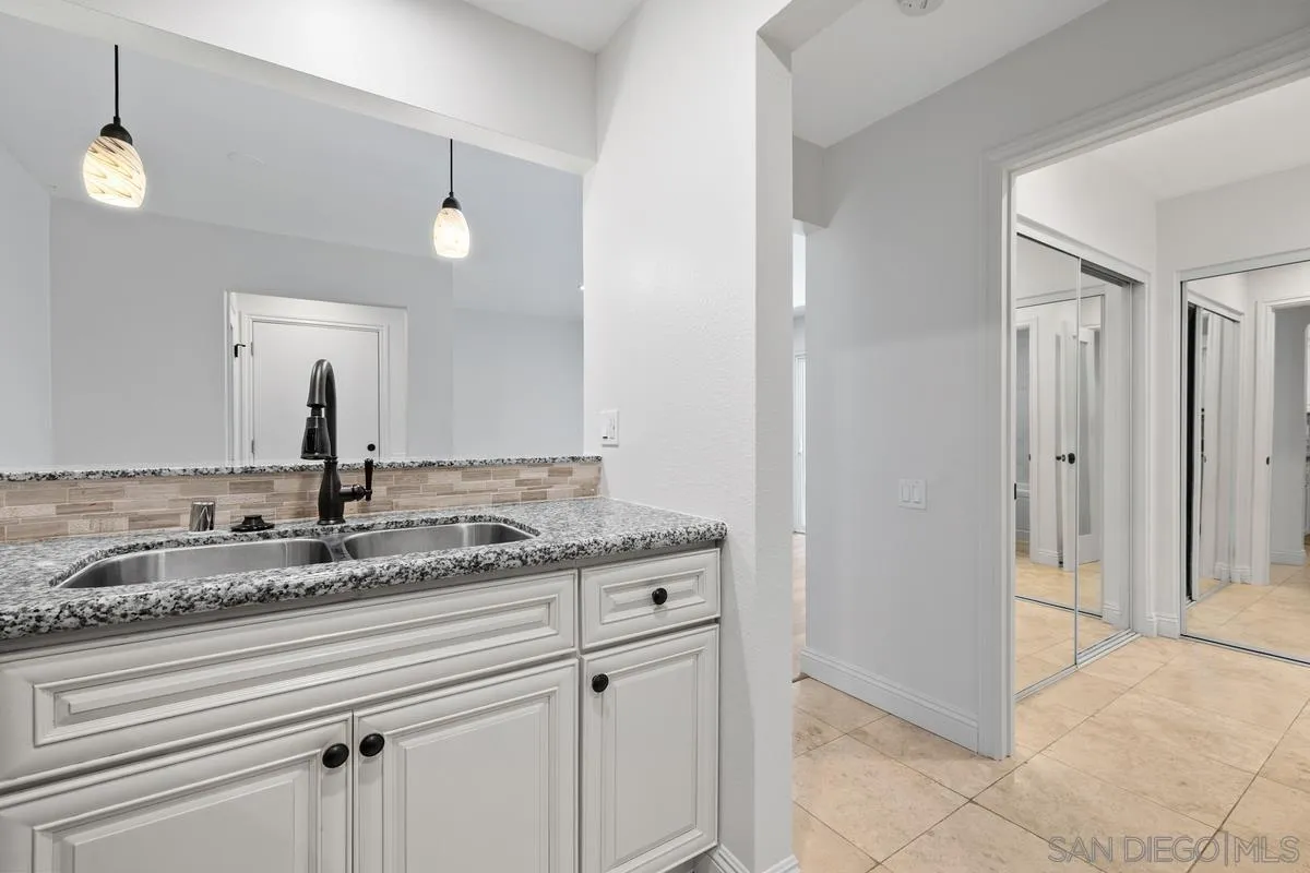 Photo #11: 260013453 Listing: Photo #11