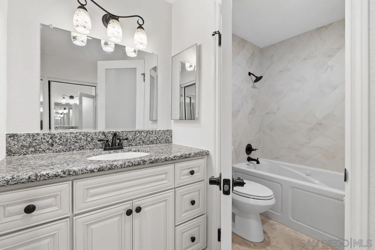 Photo #15: 260013453 Listing: Photo #15