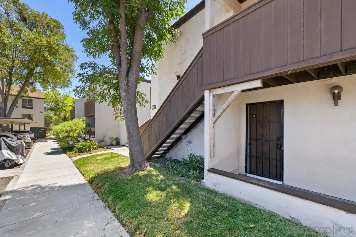 Photo #1: 260013453 Listing: Photo #1