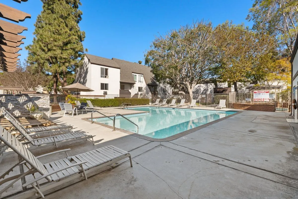 Photo #25: 260013453 Listing: Photo #25