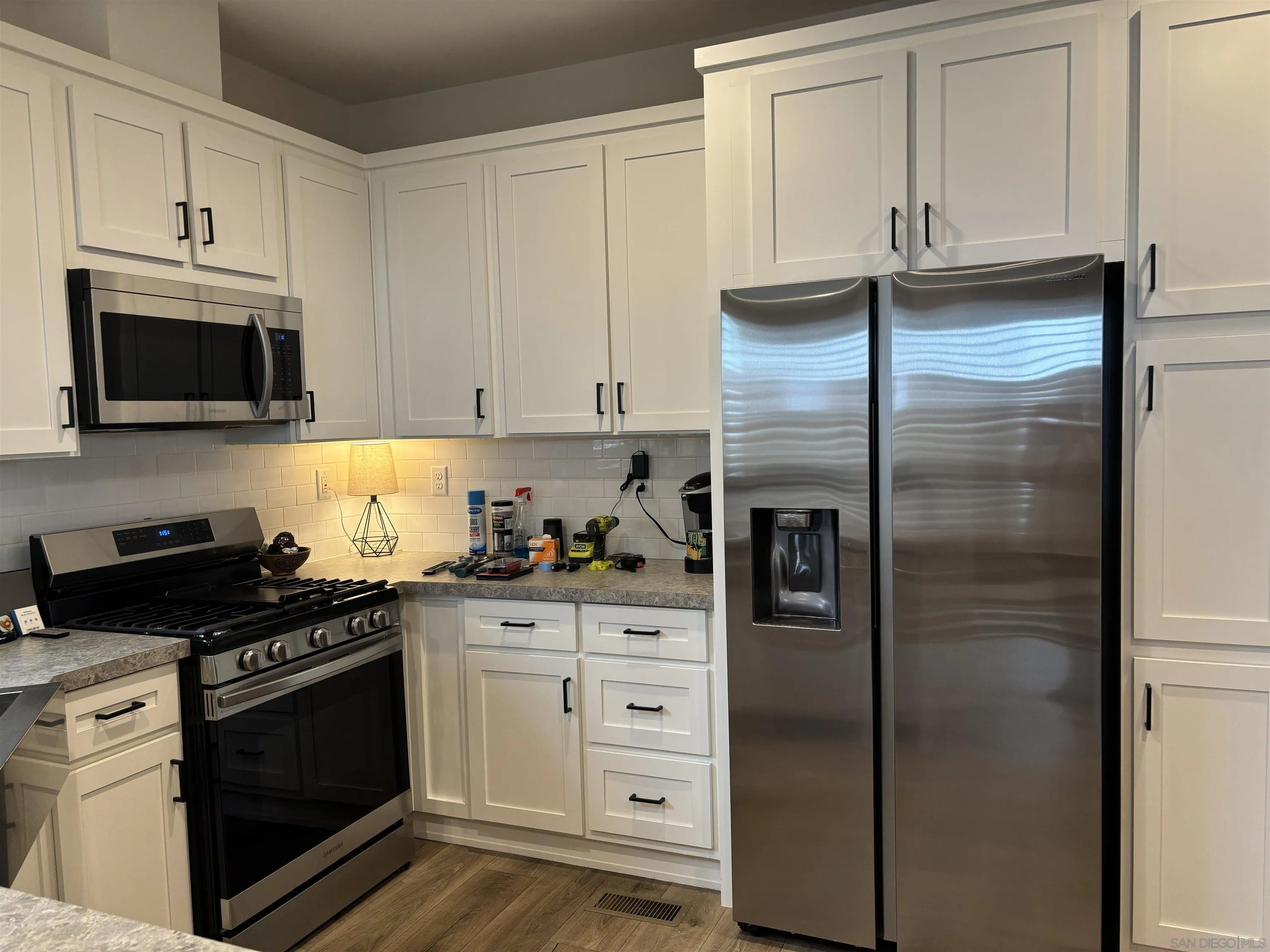 https://cdn.realtyfeed.com/cdn/127/260013454/7743f6be8adc8e651d8139545984e44e.webp