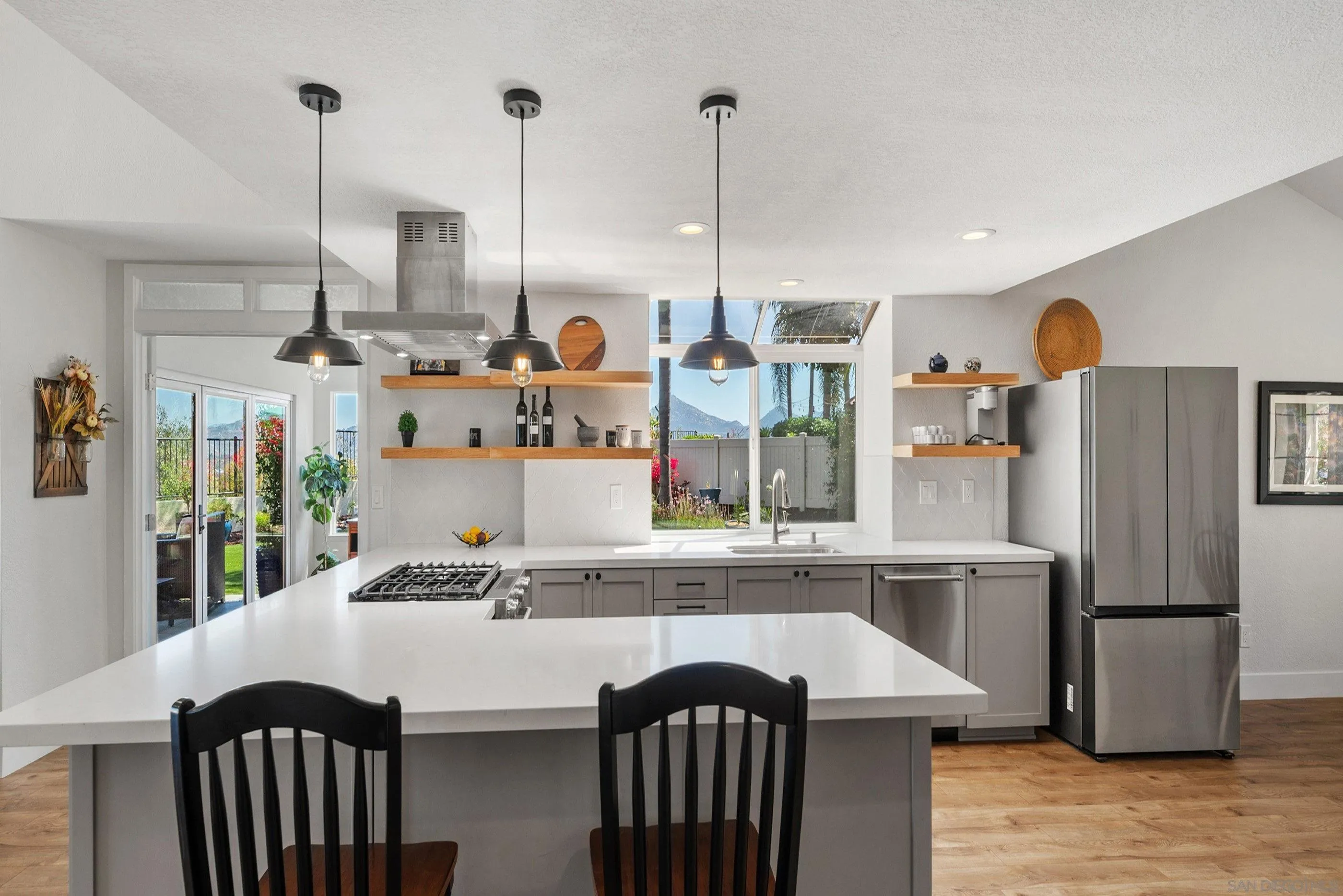 https://cdn.realtyfeed.com/cdn/127/260013455/06c2d0be7b46b3bfb241527b30cc8f64.webp