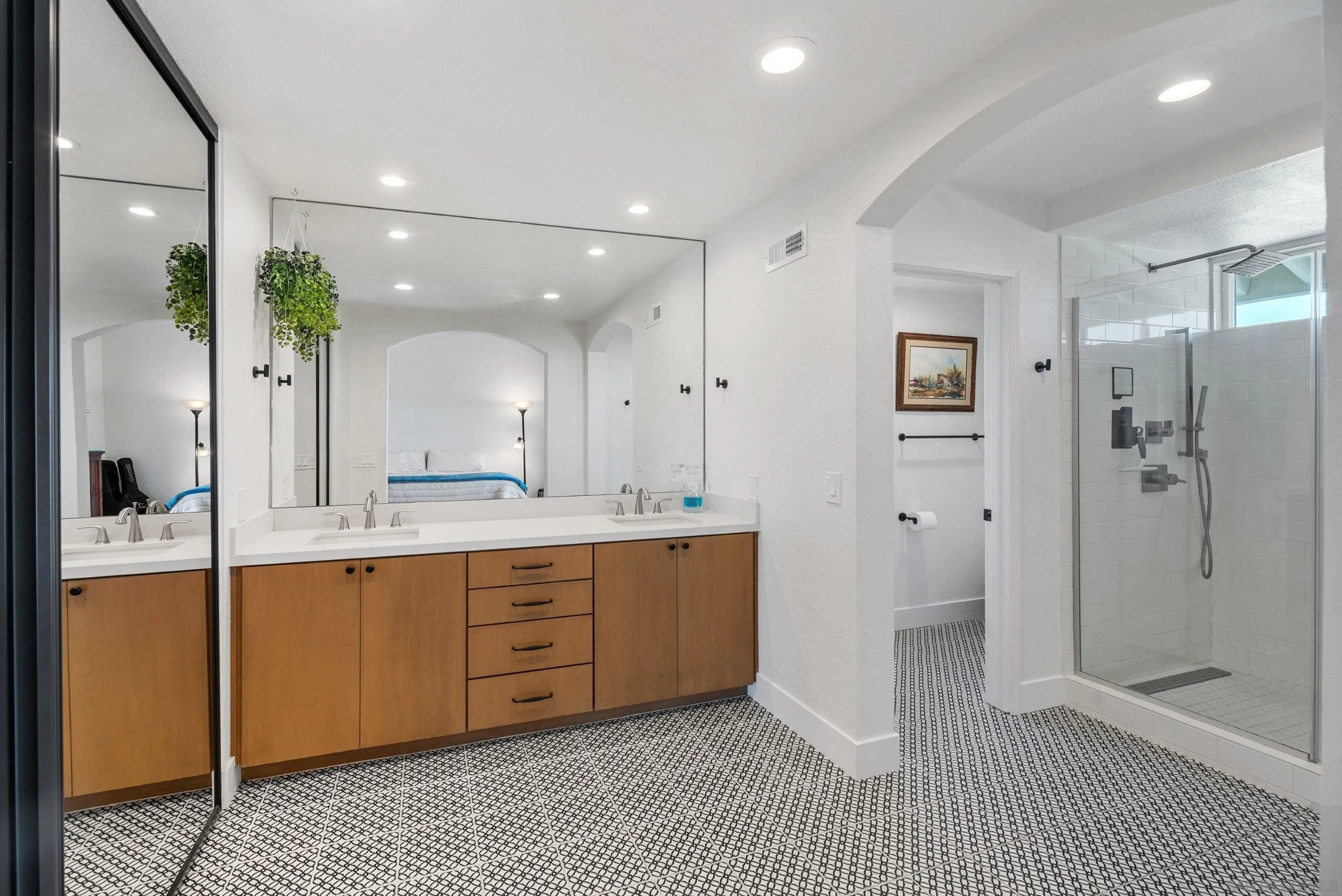 https://cdn.realtyfeed.com/cdn/127/260013455/3f5febda19bb3f6dfc1afa92cc934774.webp