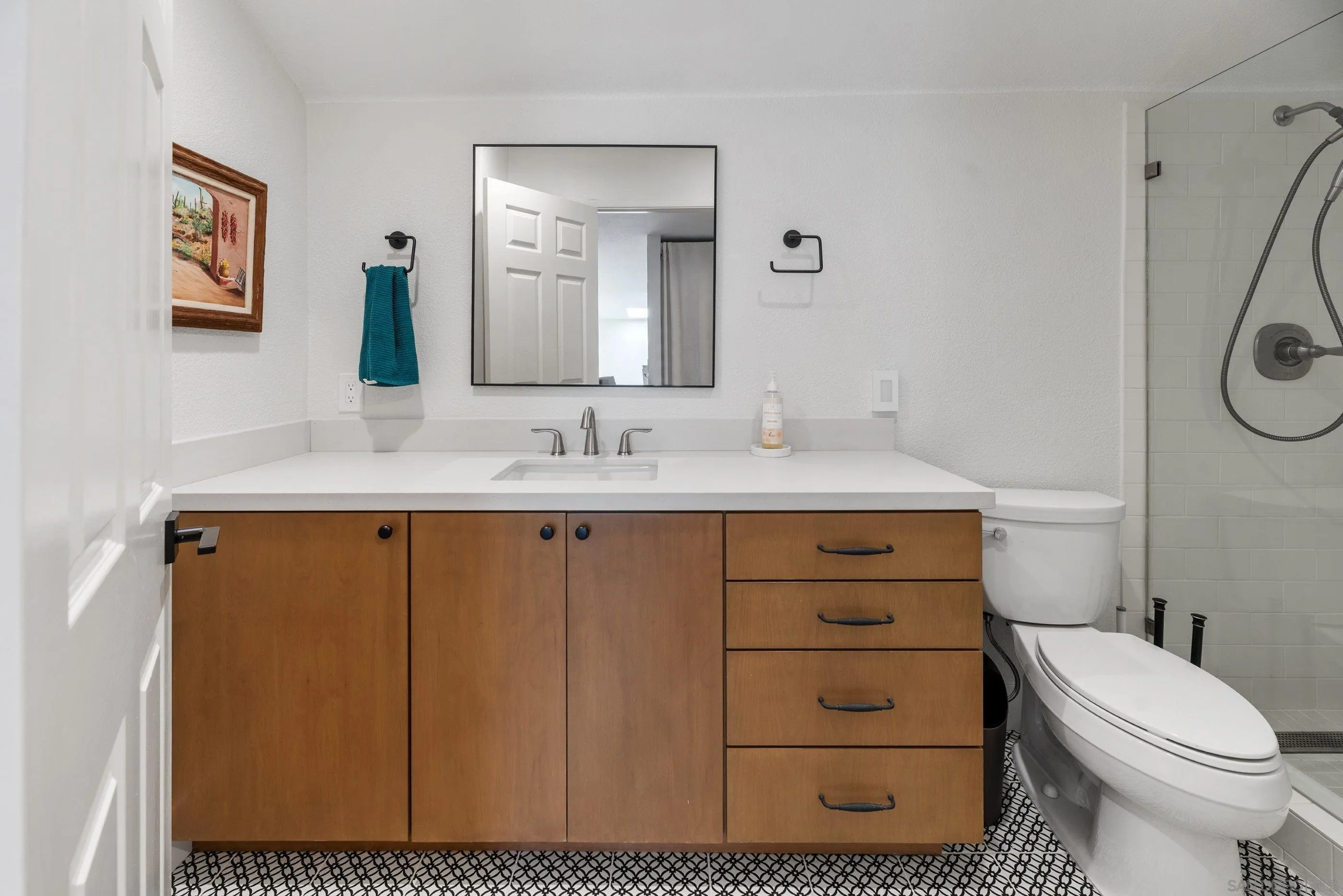 https://cdn.realtyfeed.com/cdn/127/260013455/c19b93c4d54352b6b6b2a83fbcd075a5.webp