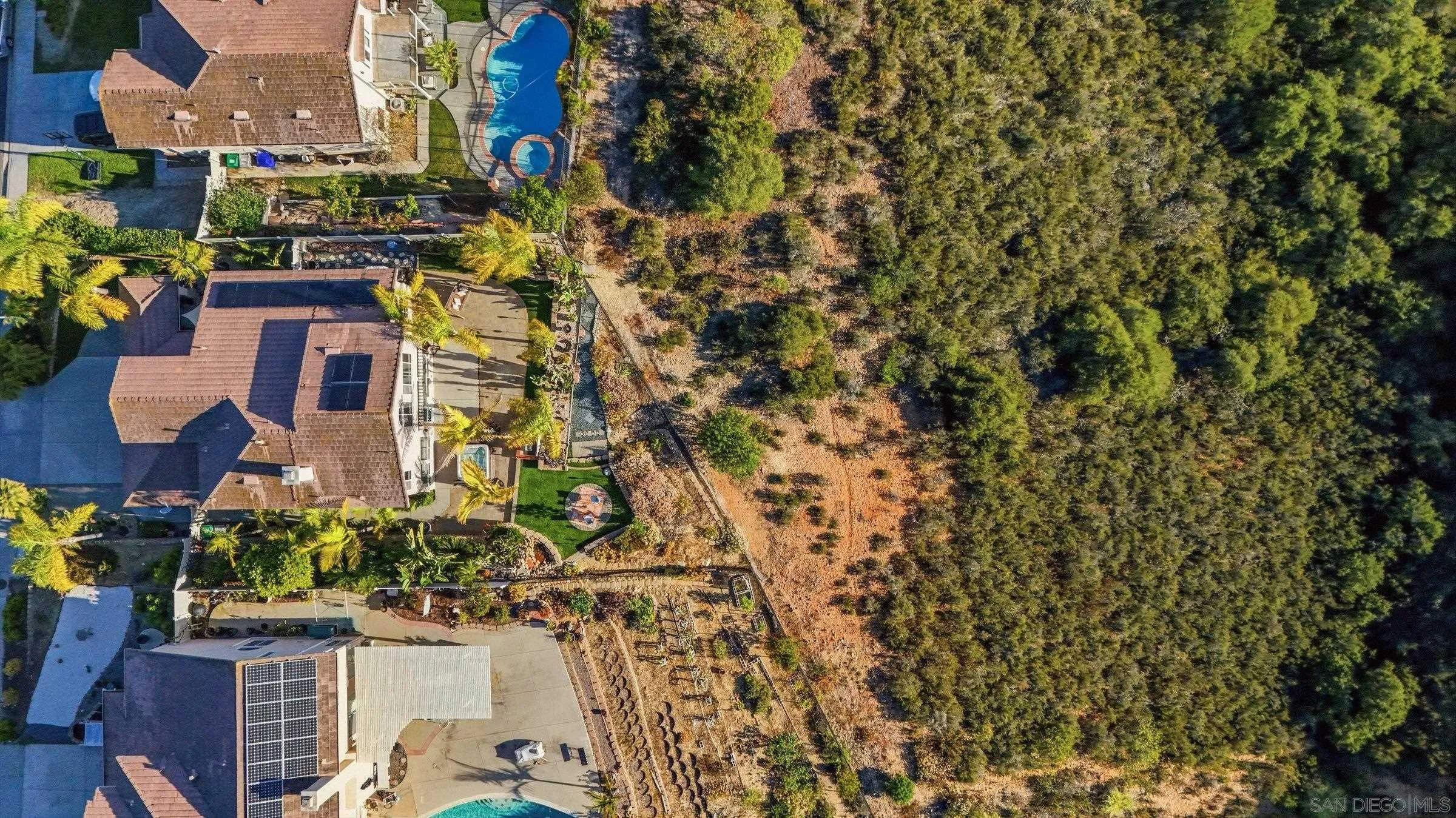 https://cdn.realtyfeed.com/cdn/127/260013458/5f3175e72b8ecf0faf64669f2d110cfa.webp