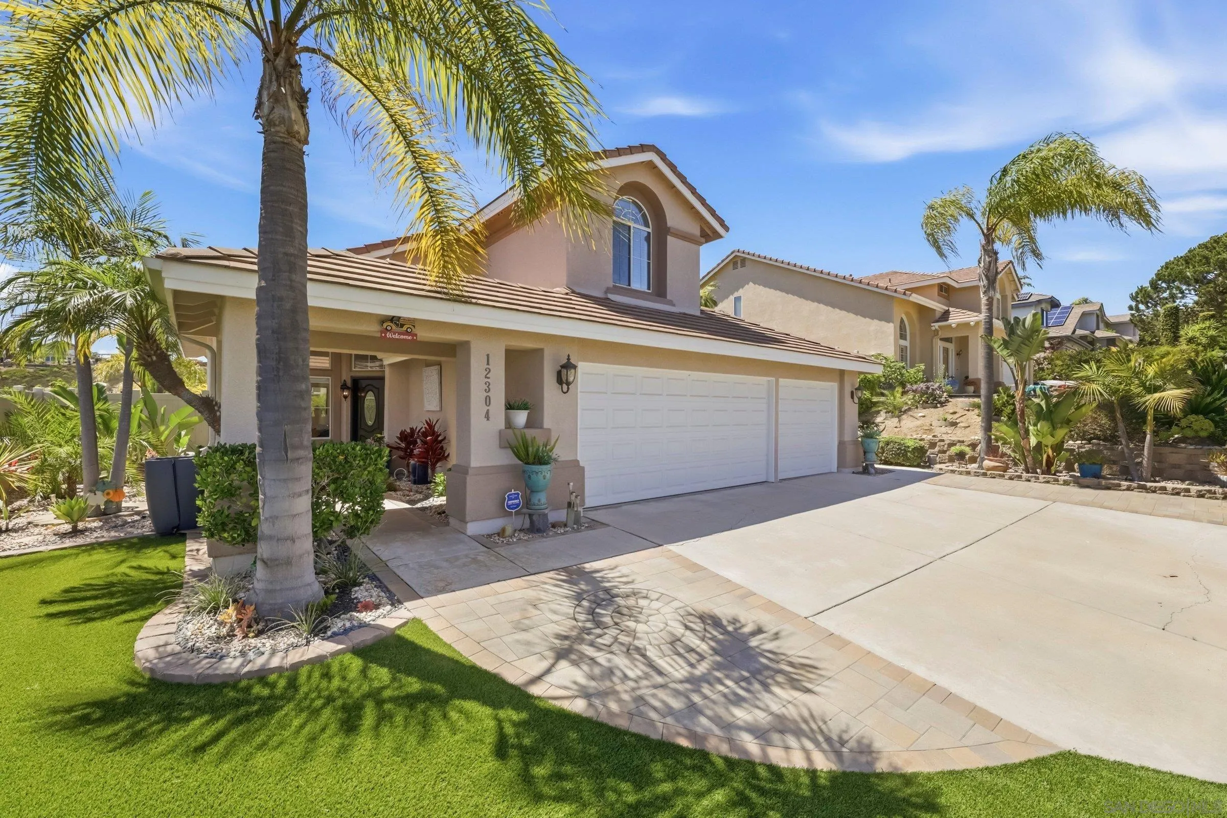 https://cdn.realtyfeed.com/cdn/127/260013458/864a2e981c625543c4d90e41692f3117.webp