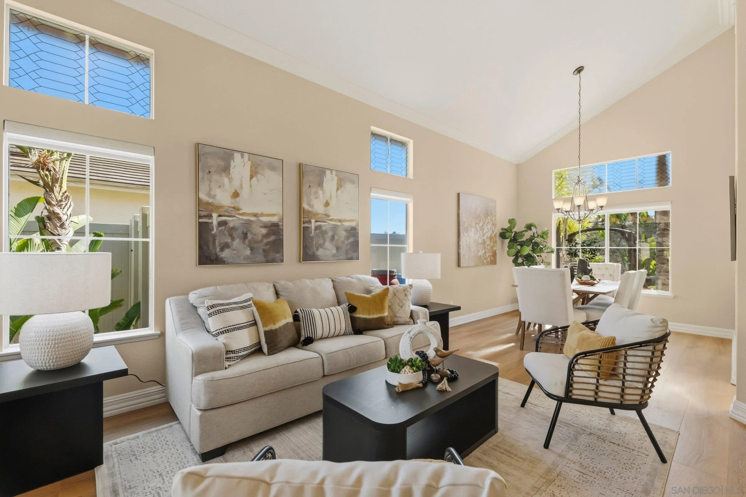 https://cdn.realtyfeed.com/cdn/127/260013458/c722d1de955313174f1ab276850d190b.webp