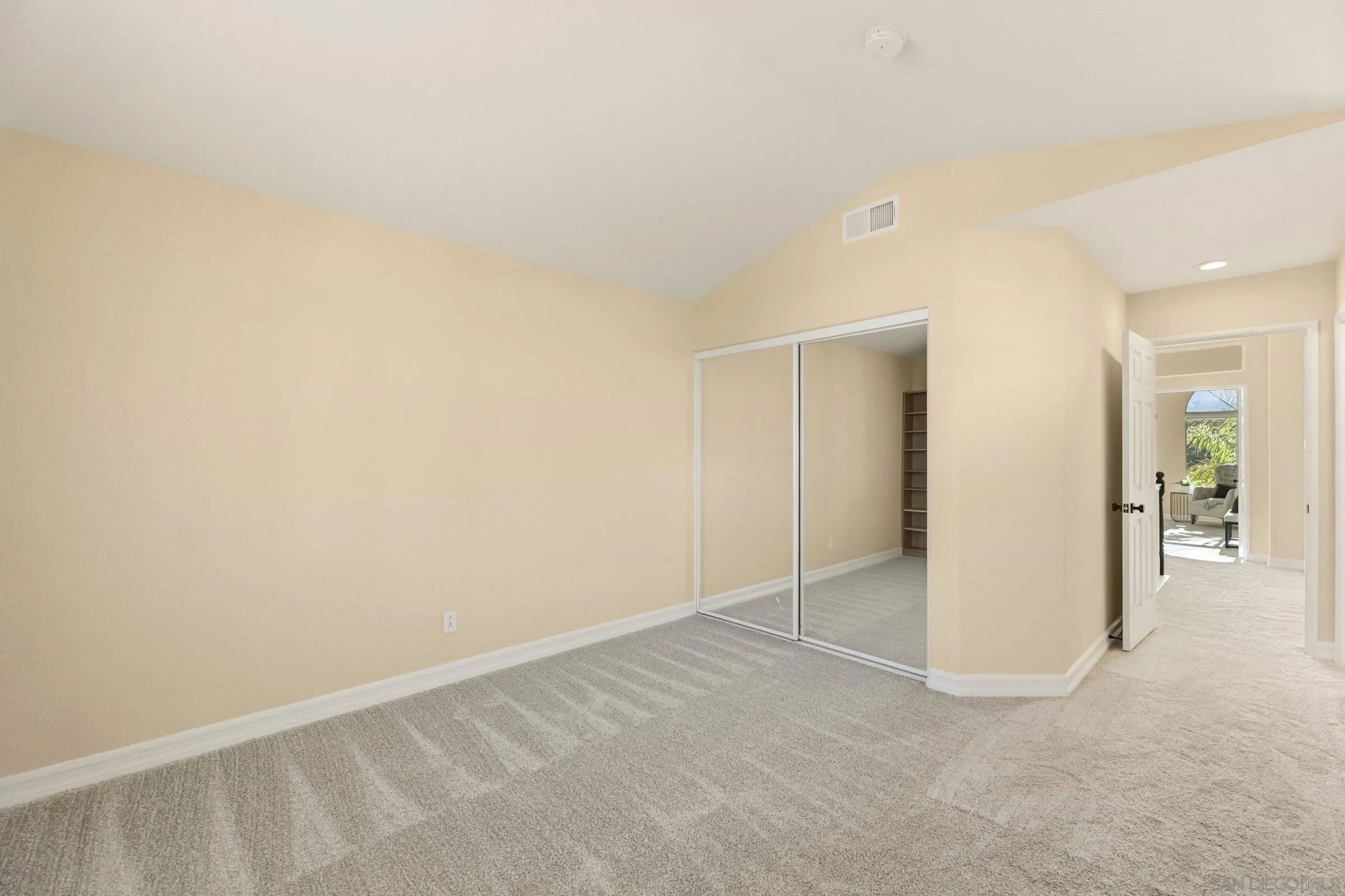 https://cdn.realtyfeed.com/cdn/127/260013458/cfdce7b19fb8af405a2a2ee3bb9d8e1a.webp