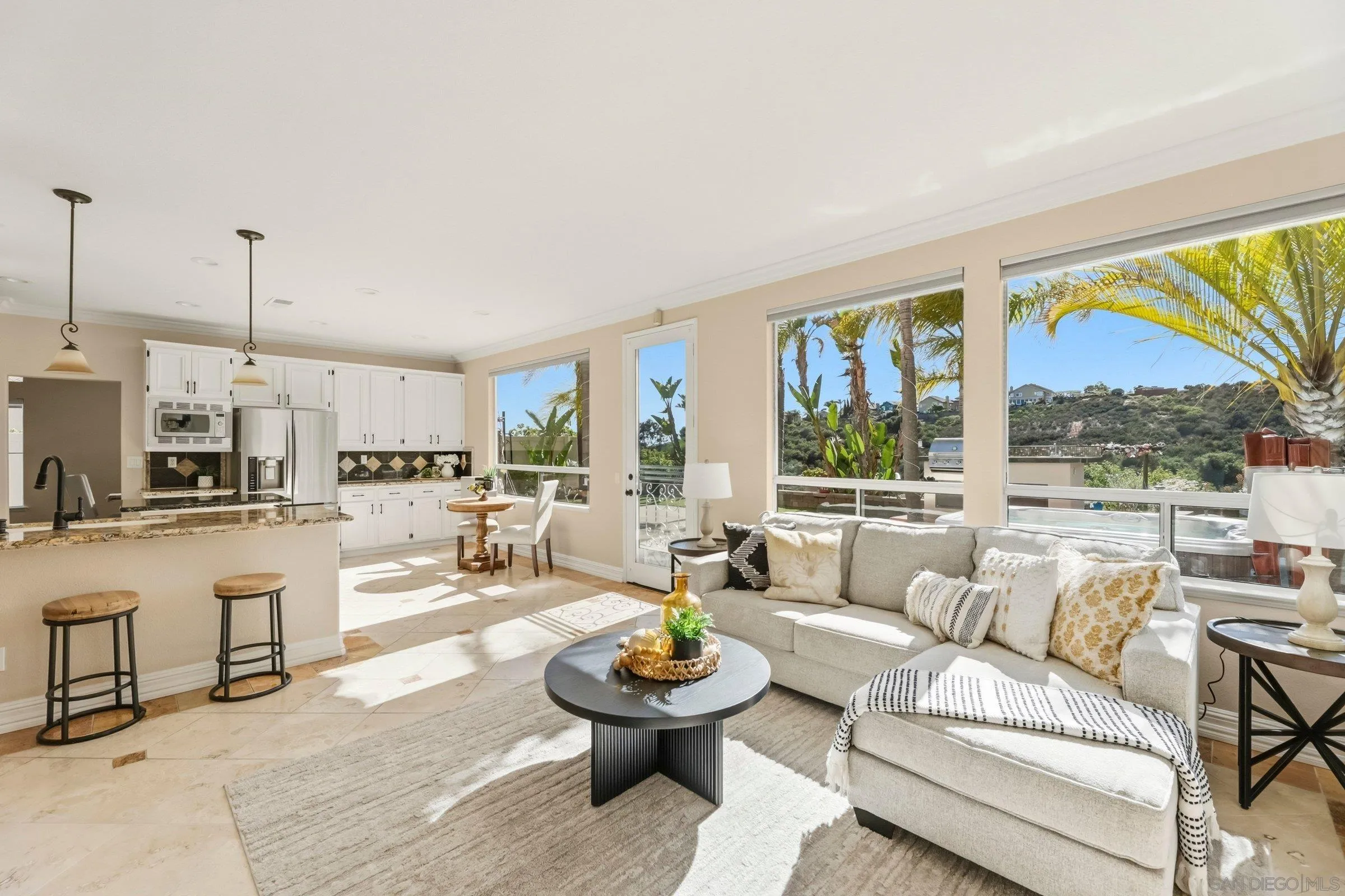 https://cdn.realtyfeed.com/cdn/127/260013458/db7dc39ac218bca58e16c48f644c3653.webp