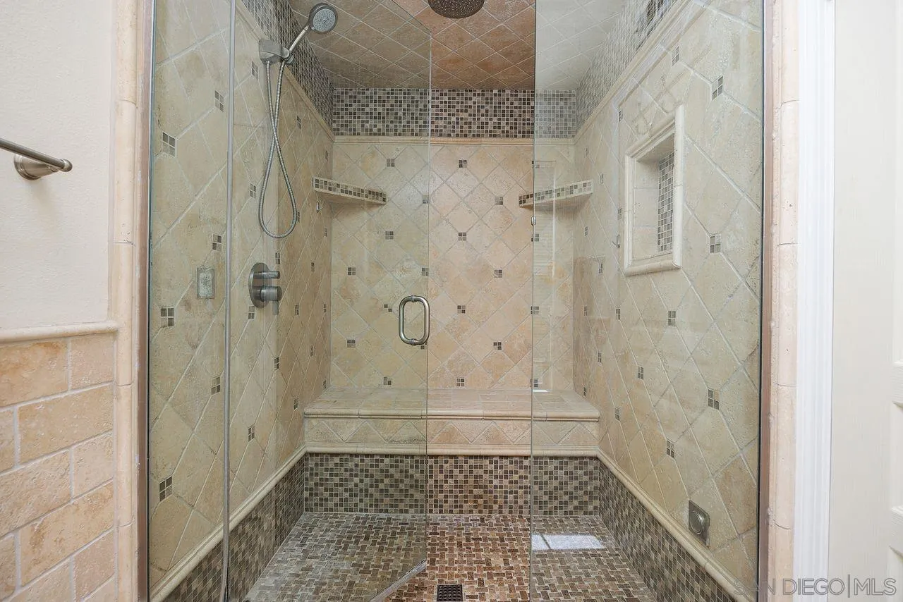 https://cdn.realtyfeed.com/cdn/127/260013461/4044c274337bc9de631a6c7f4b4c009f.webp