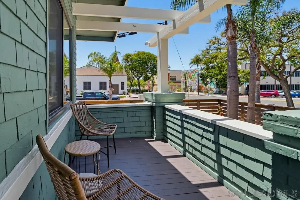 https://cdn.realtyfeed.com/cdn/127/260013465/021be1fb28674106ec51aa1d207767e8.webp