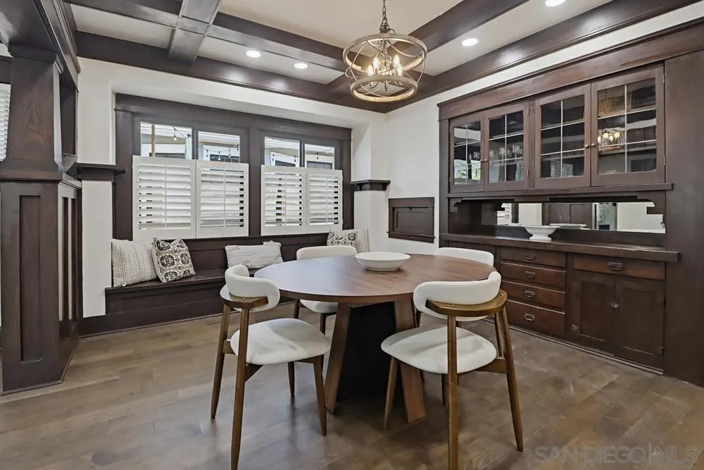https://cdn.realtyfeed.com/cdn/127/260013465/1f44277b163dd358a70a805784d5b2e4.webp