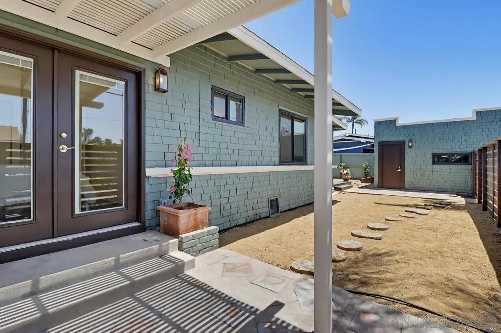 https://cdn.realtyfeed.com/cdn/127/260013465/7cc9b16da928e0cf8d184f18e9d3d688.webp