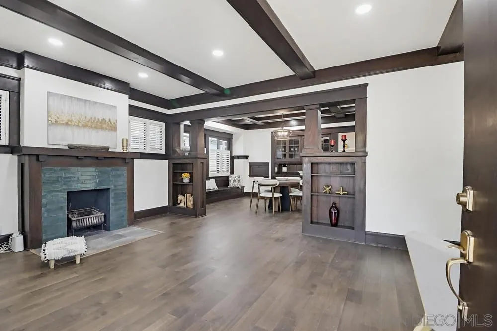 https://cdn.realtyfeed.com/cdn/127/260013465/85f78652f9c8c85cc333f8243498a3be.webp