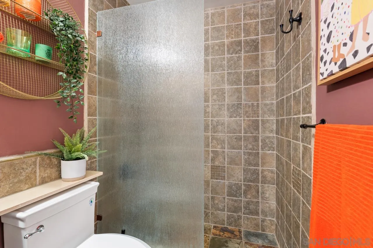 Photo #45: 260013466 Listing: Photo #45