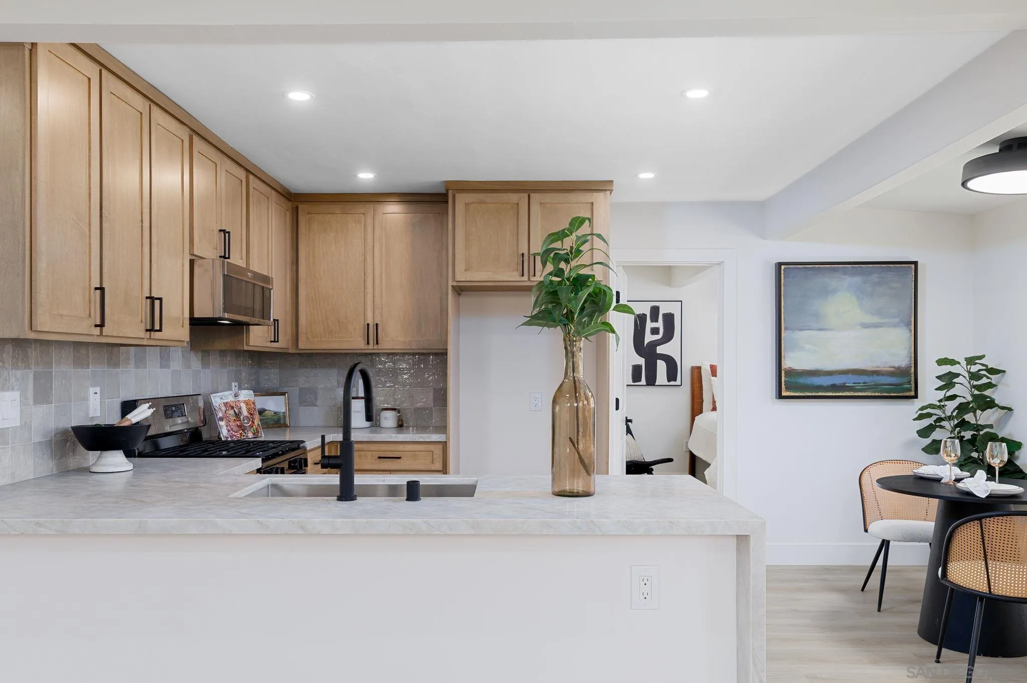 https://cdn.realtyfeed.com/cdn/127/260013468/32440b13b668da1228137484dcc02d8b.webp
