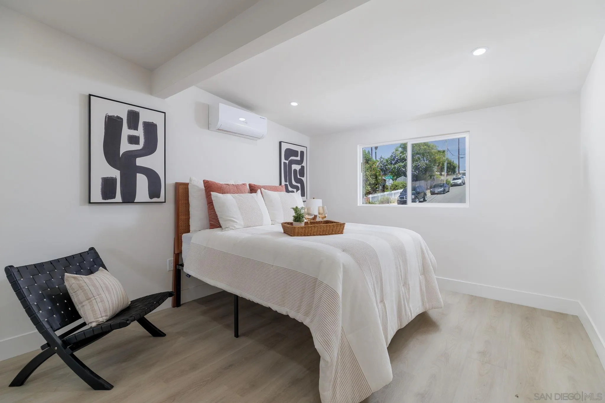 https://cdn.realtyfeed.com/cdn/127/260013468/36b1c51aeb8ba09e6d9ce06f50e6177d.webp