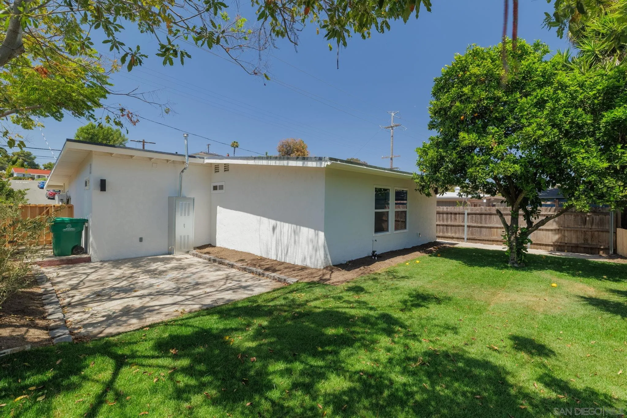 https://cdn.realtyfeed.com/cdn/127/260013468/86fa9673c3fa988f77ed5e2b20df0659.webp
