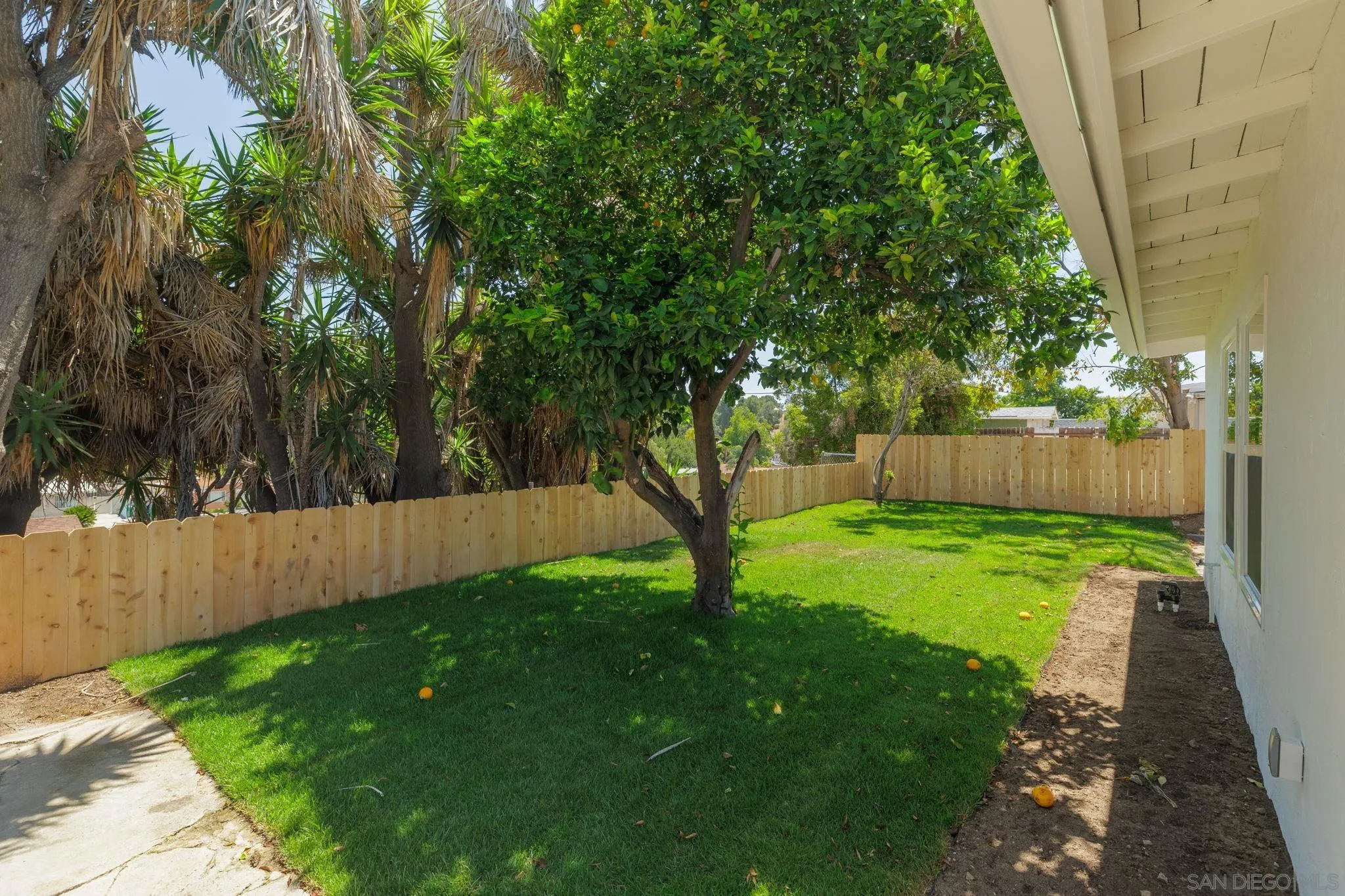 https://cdn.realtyfeed.com/cdn/127/260013468/a068cb513be2ec840e3d77b3e8624cae.webp