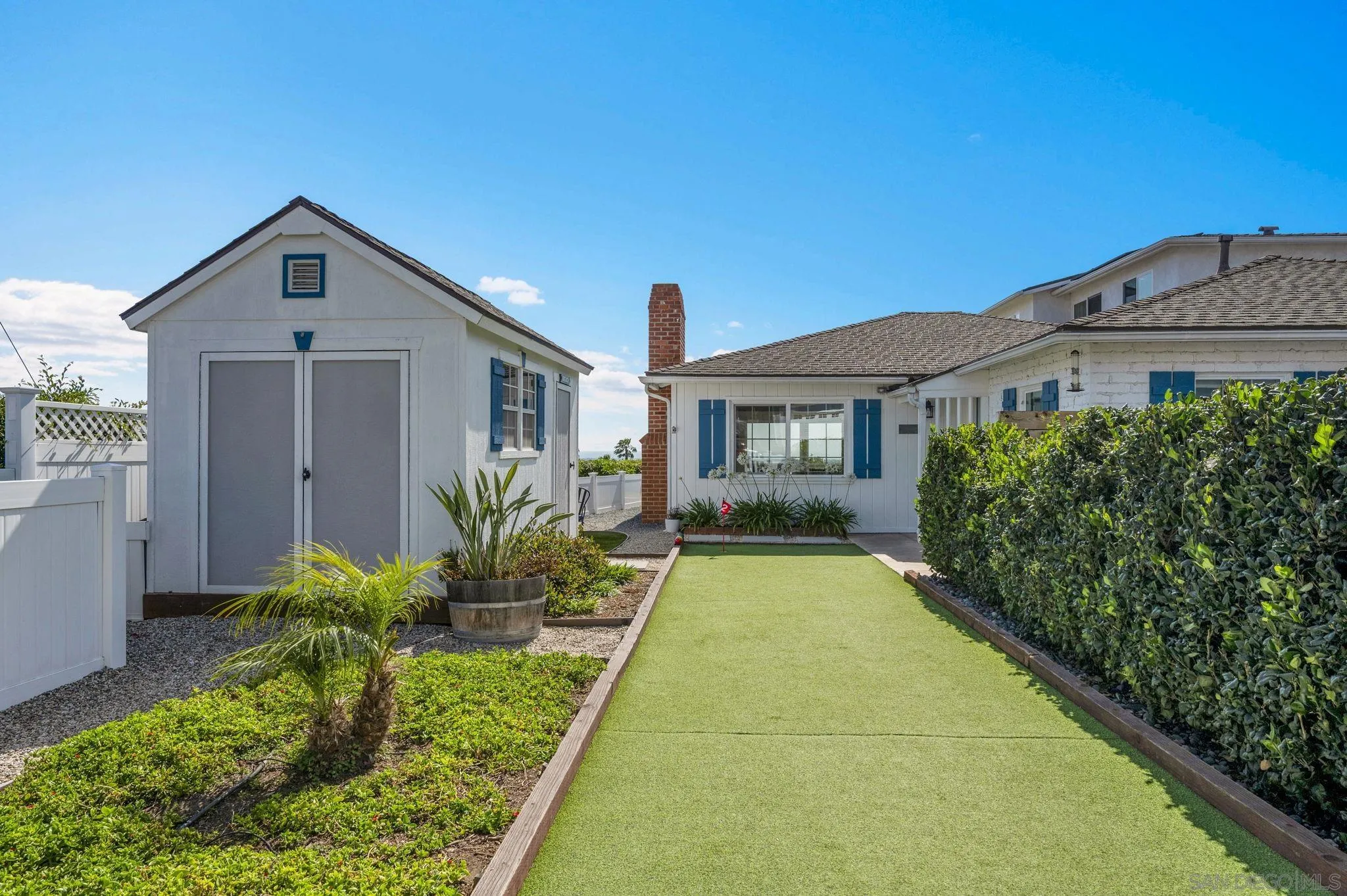 https://cdn.realtyfeed.com/cdn/127/260013472/fbc0e05fabe52b9380378e5294f4ab8f.webp