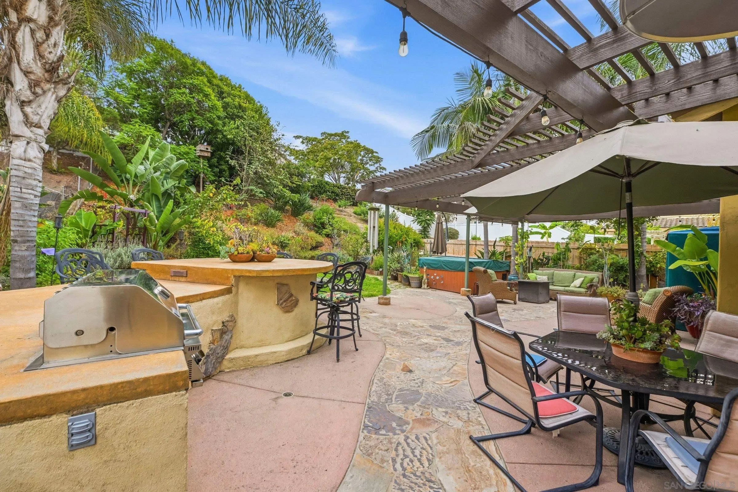 https://cdn.realtyfeed.com/cdn/127/260013473/3972faa7ab9e56a2b635f0c7aa4ce87d.webp