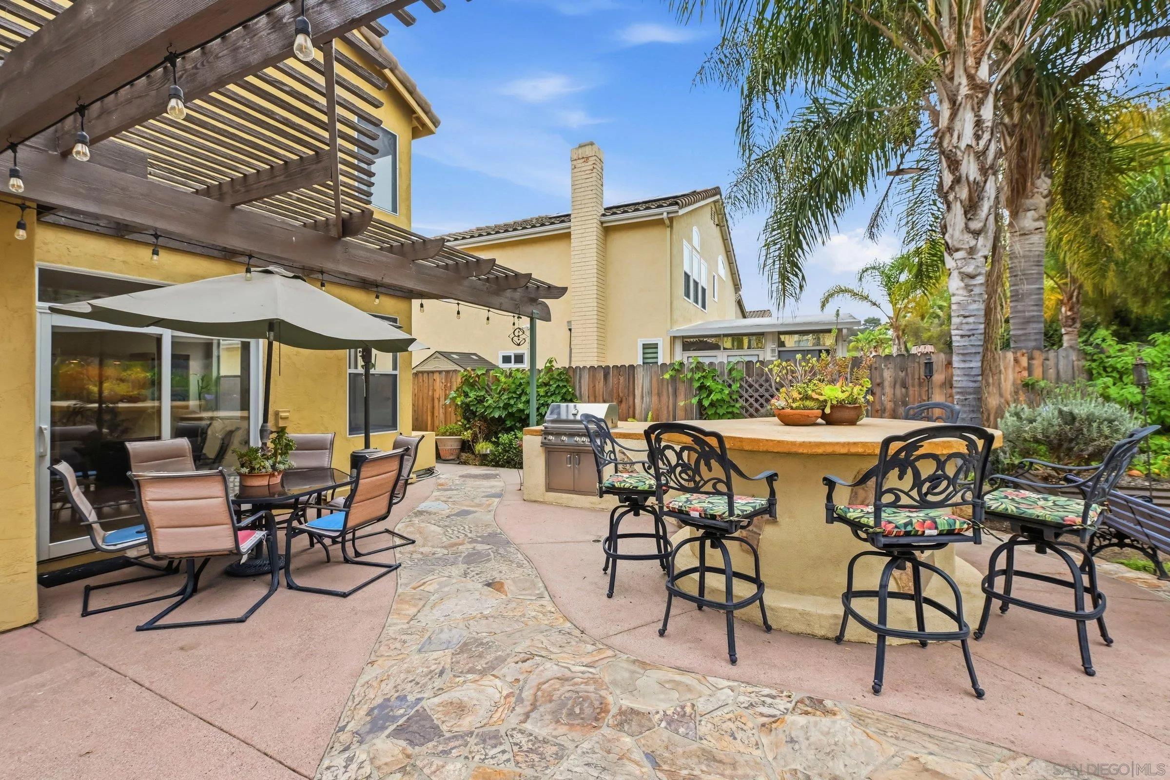 https://cdn.realtyfeed.com/cdn/127/260013473/9ae9d2b3a5b0b27f7b7403d64210c052.webp