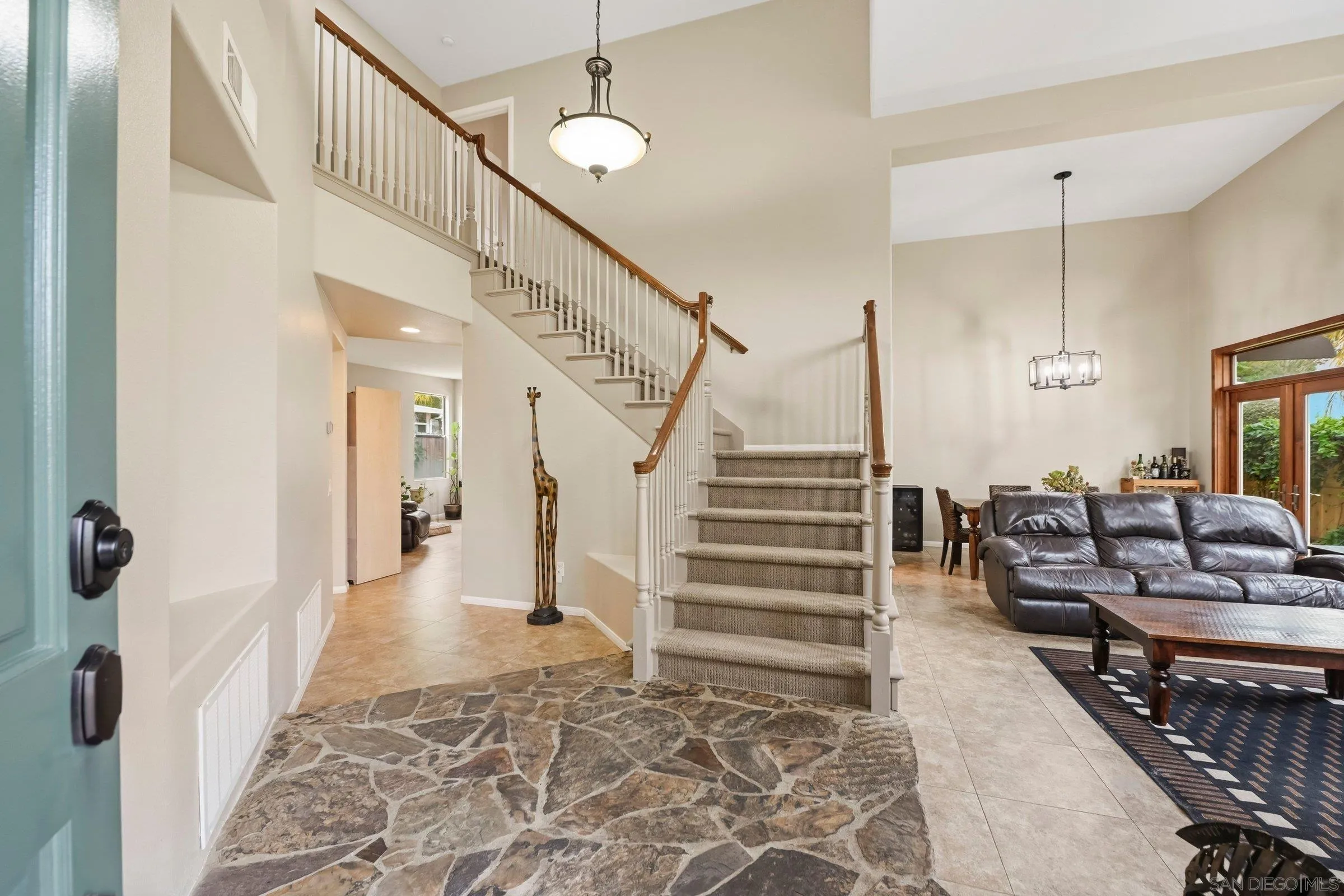 https://cdn.realtyfeed.com/cdn/127/260013473/ba901b5949d89e38a93284d60a5ea433.webp