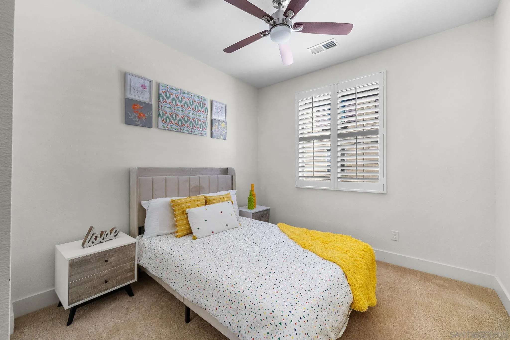 https://cdn.realtyfeed.com/cdn/127/260013477/4201dcf619bde193c3cb7f16dd72570c.webp