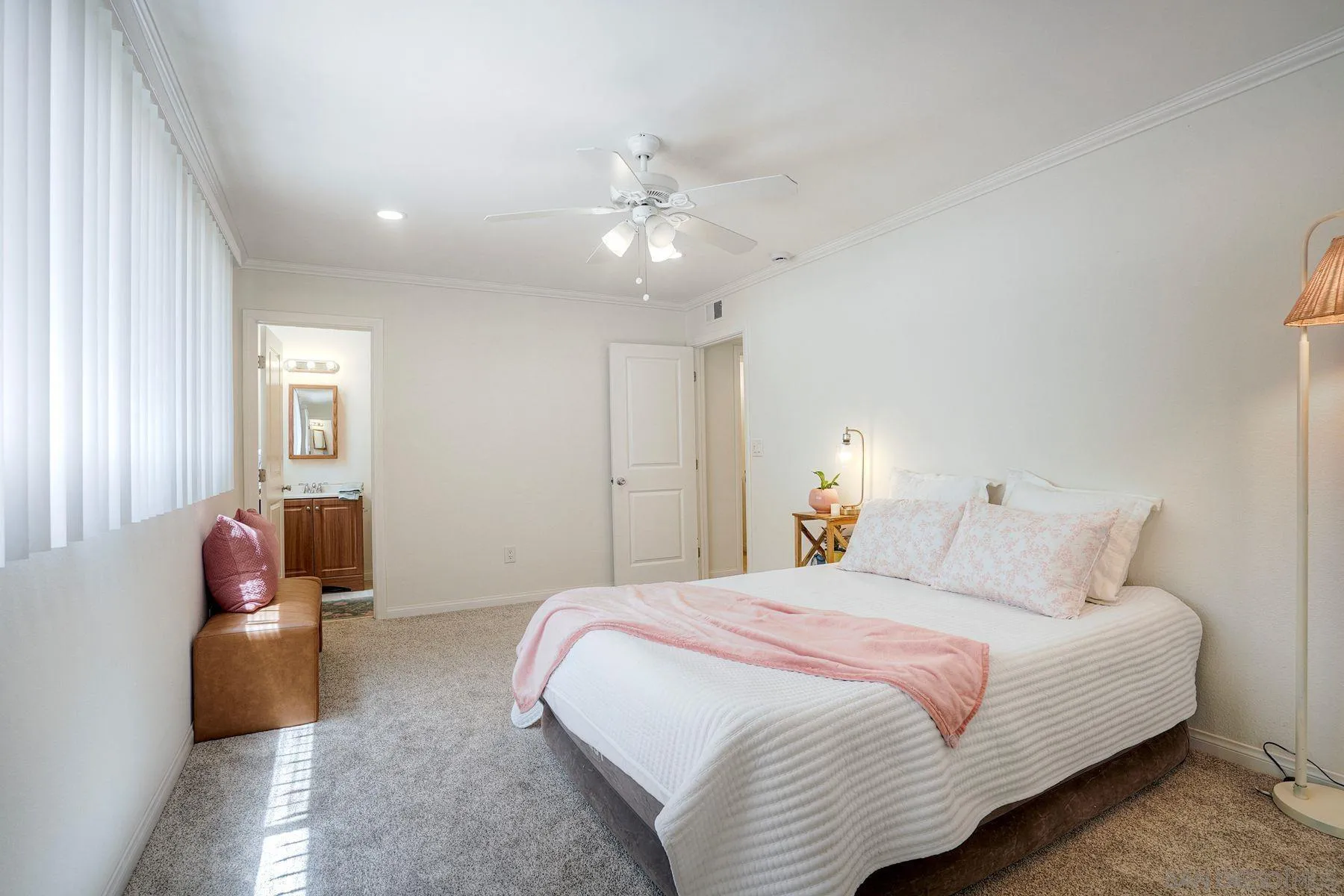 Photo #19: 260013478 Listing: Photo #19