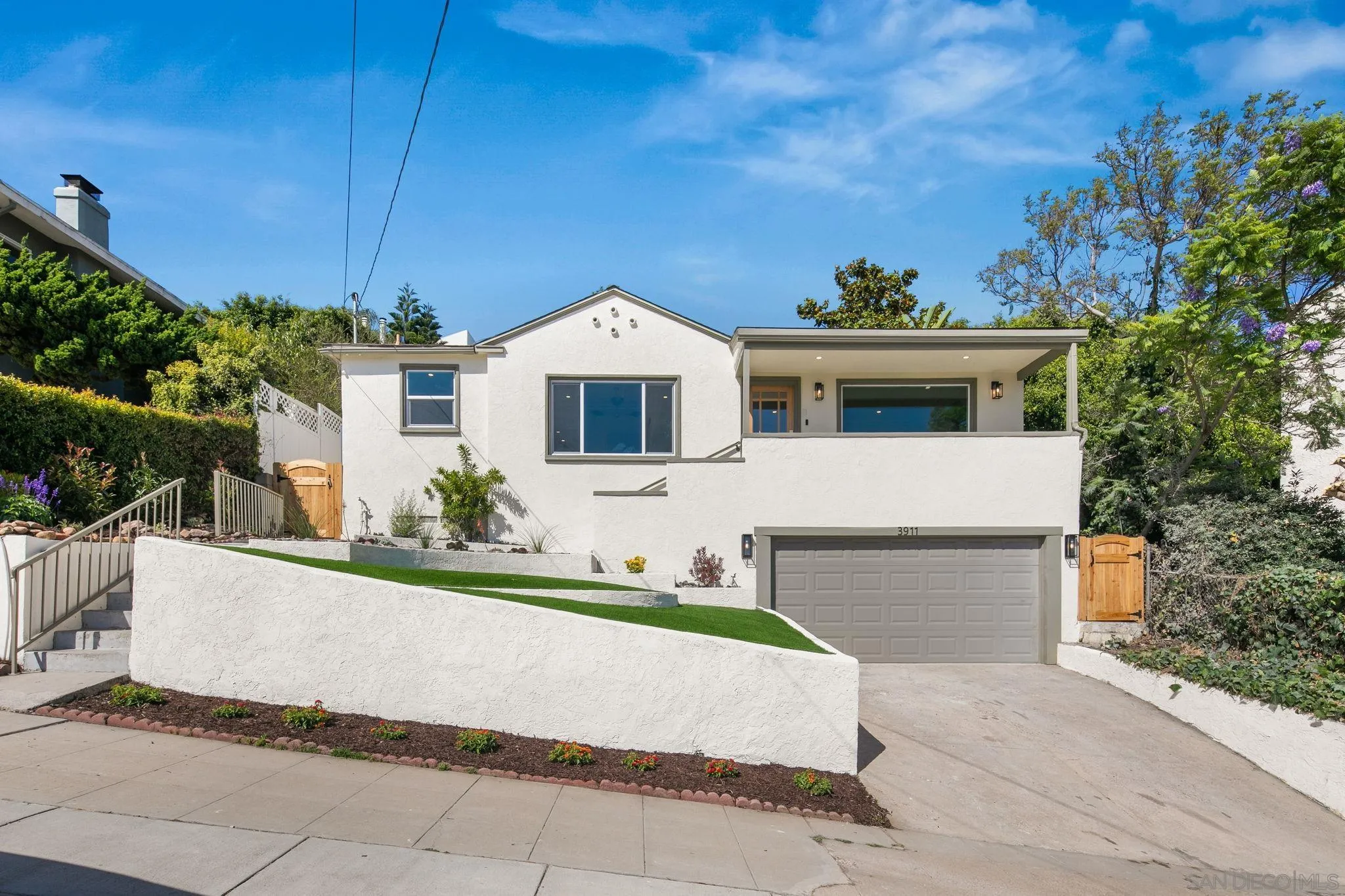https://cdn.realtyfeed.com/cdn/127/260013479/06bc18940eaa90dd0d2a251118a7ecd8.webp