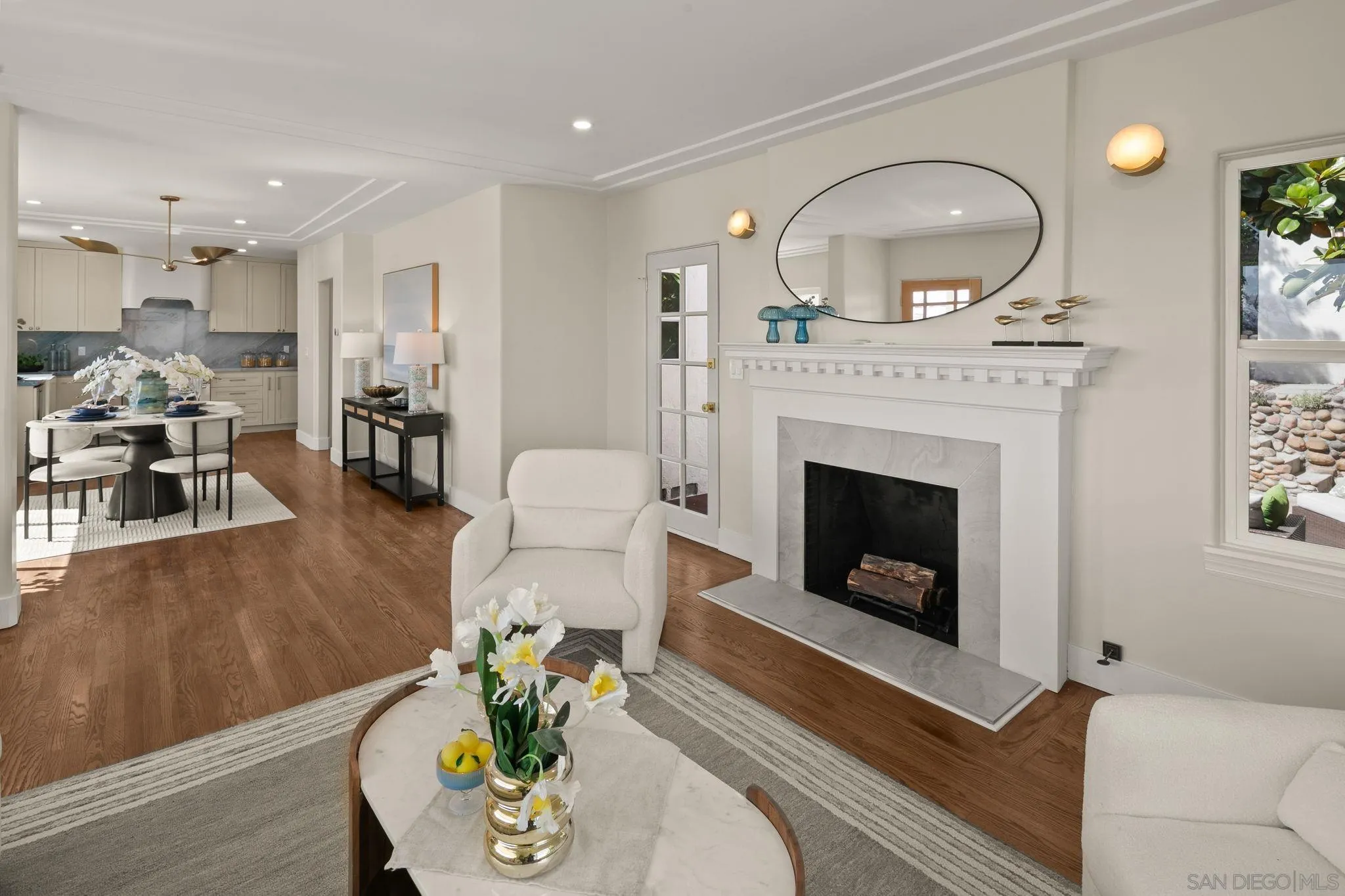 https://cdn.realtyfeed.com/cdn/127/260013479/1af7aee4b9d02a8c68cc2828d68c783a.webp
