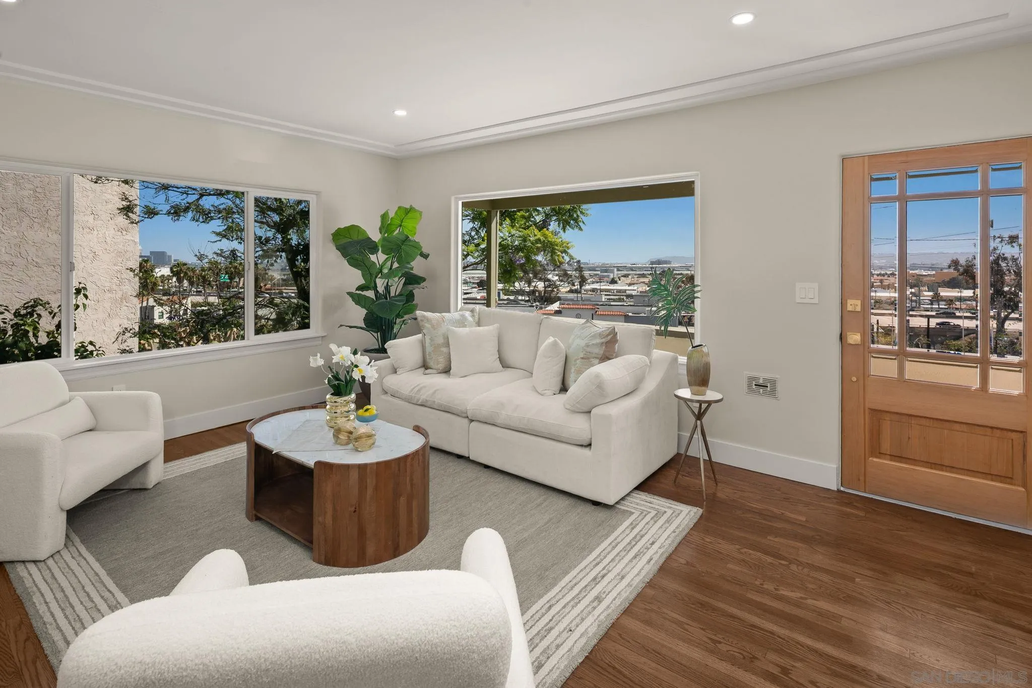 https://cdn.realtyfeed.com/cdn/127/260013479/8589cef0ecd3afc1ae802326317b9f9e.webp