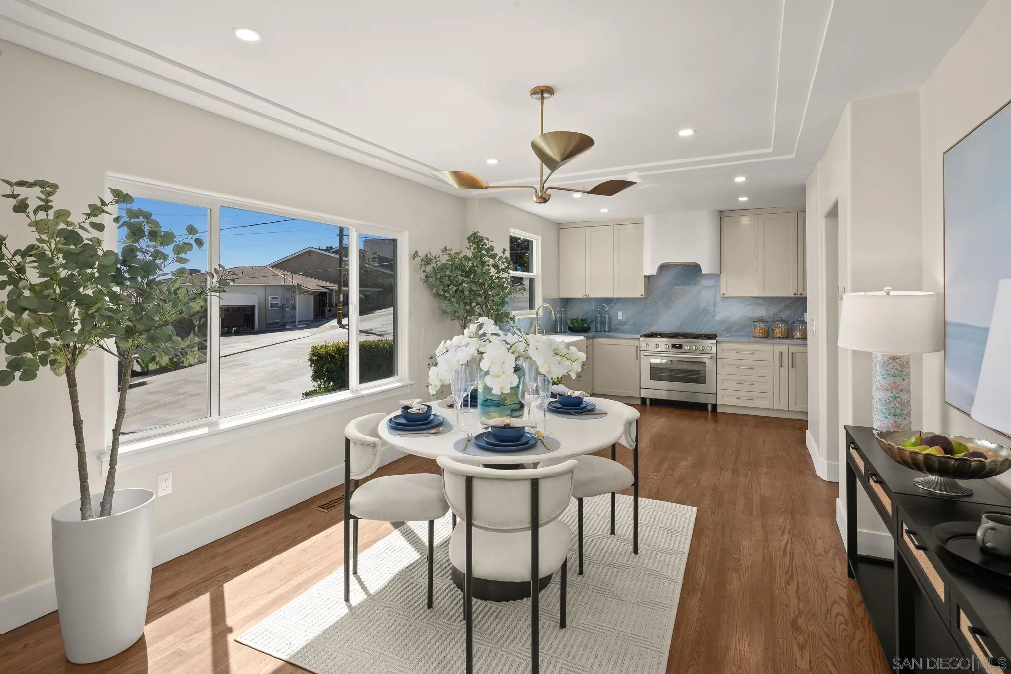https://cdn.realtyfeed.com/cdn/127/260013479/90e5bd05b482ffdf8e7d869d7d5d18a5.webp