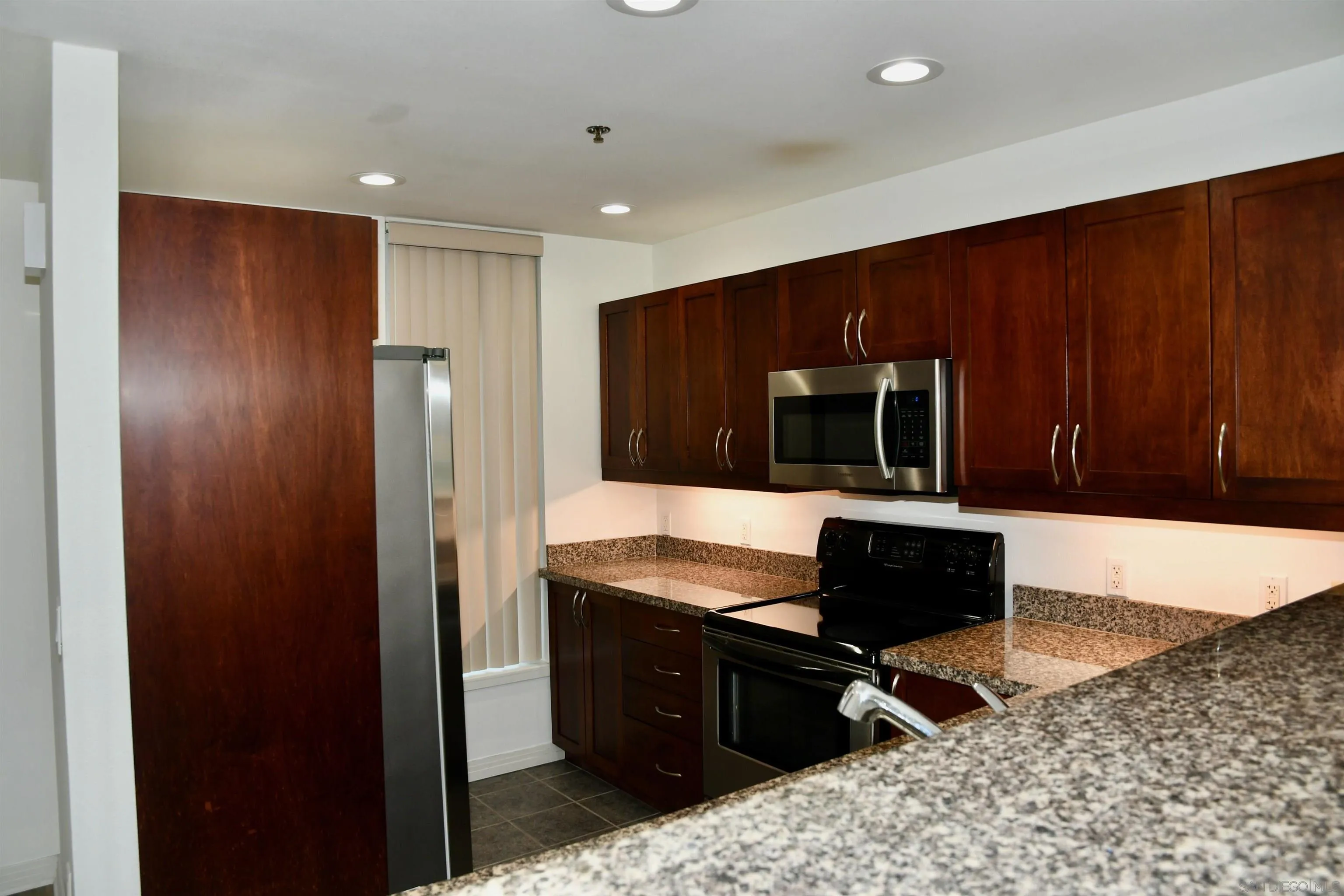 Photo #14: 260013480 Listing: Photo #14