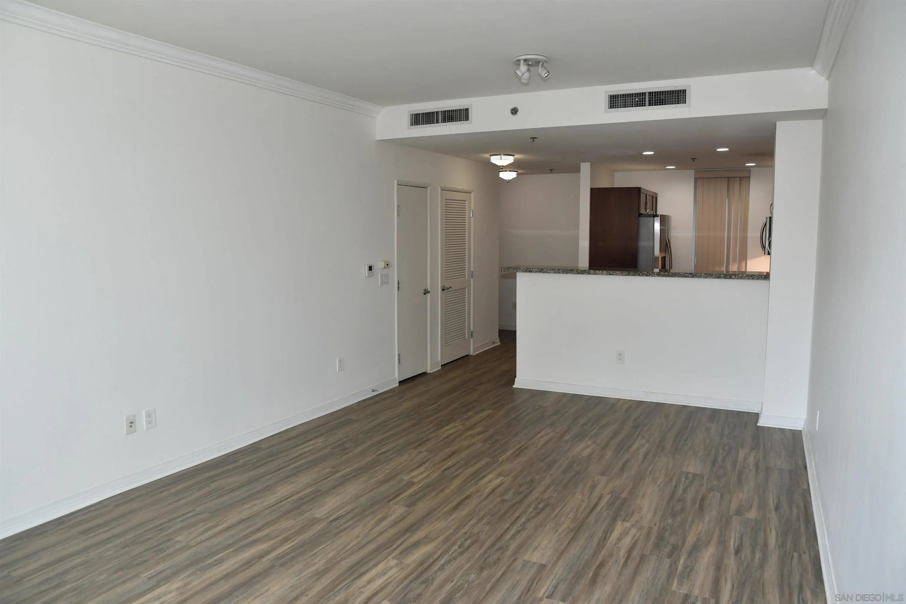 Photo #21: 260013480 Listing: Photo #21