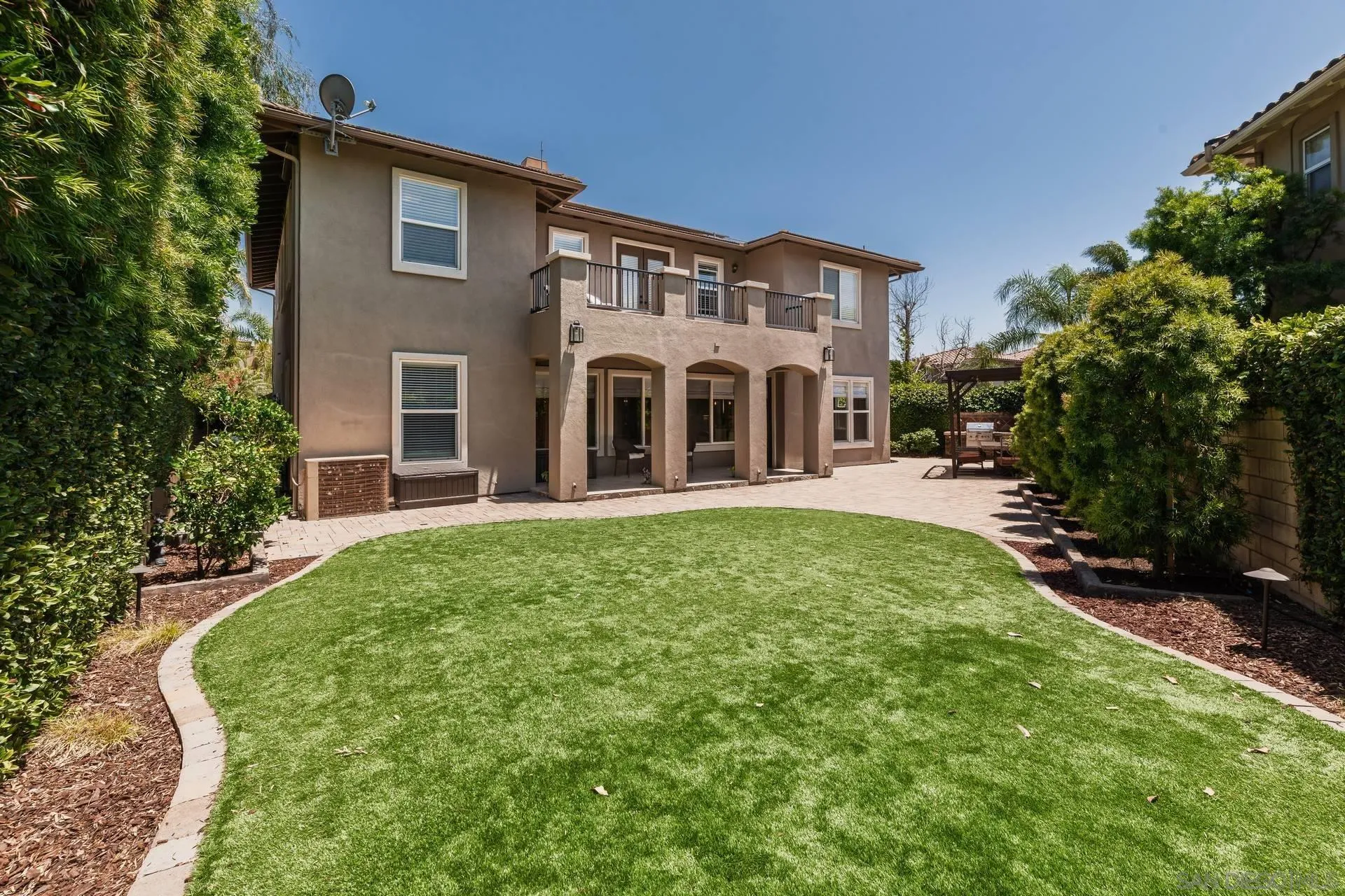 https://cdn.realtyfeed.com/cdn/127/260013486/56c95183df430aa3ff45d0590e52d2ae.webp