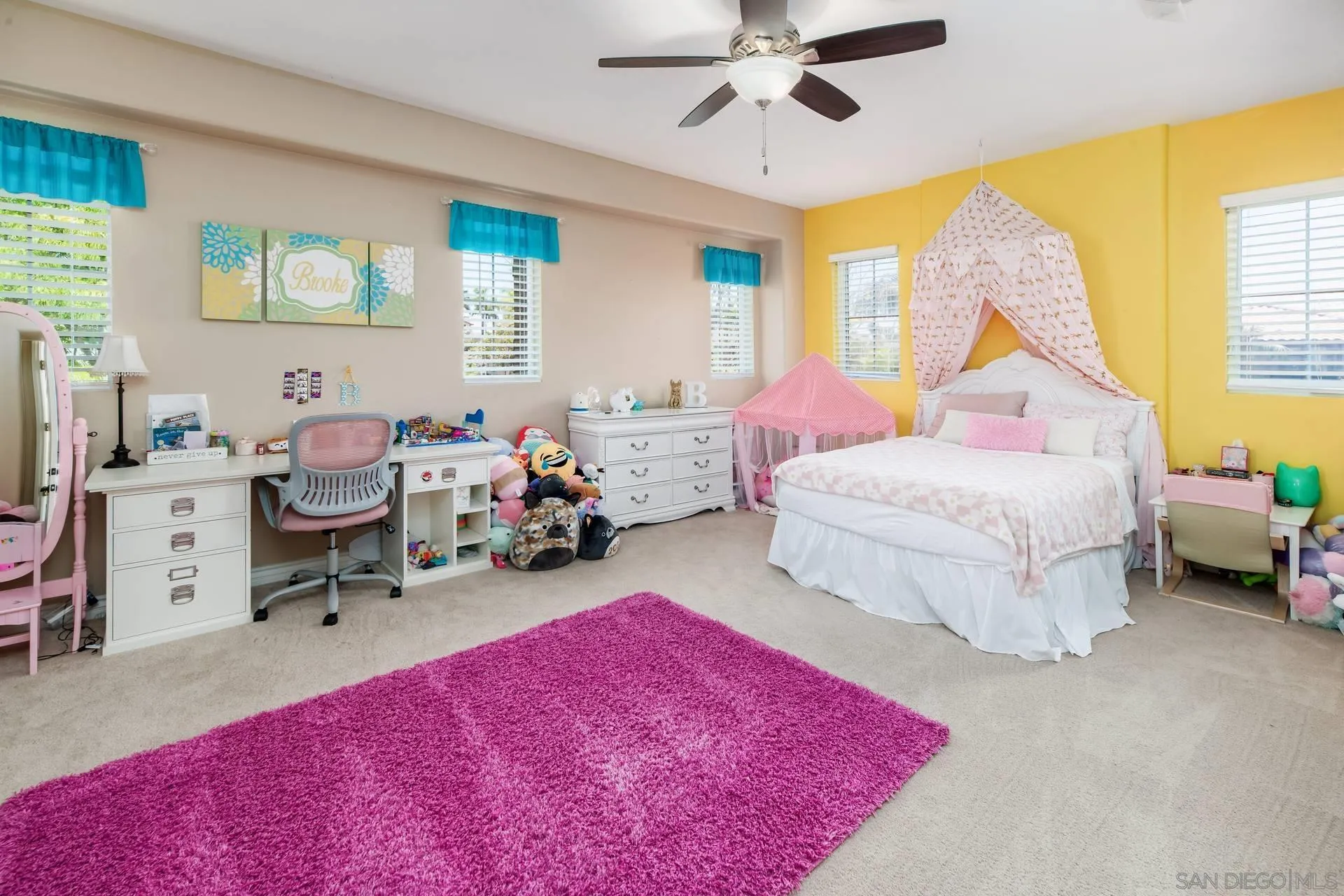 https://cdn.realtyfeed.com/cdn/127/260013486/86db9def1879b74a2d70d8d3bc937884.webp