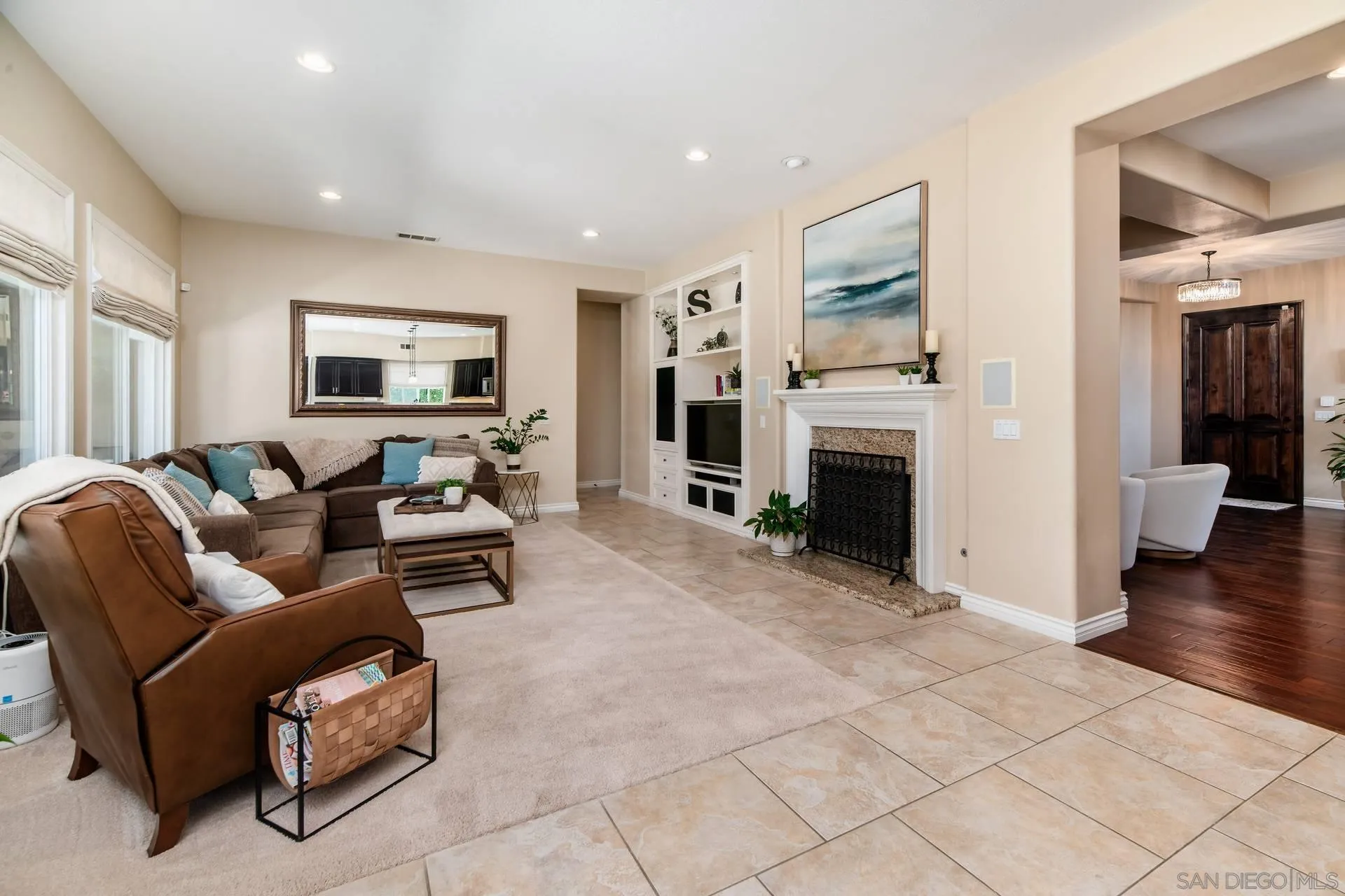 https://cdn.realtyfeed.com/cdn/127/260013486/fd494a239ee353af04d8a55269fb5d50.webp